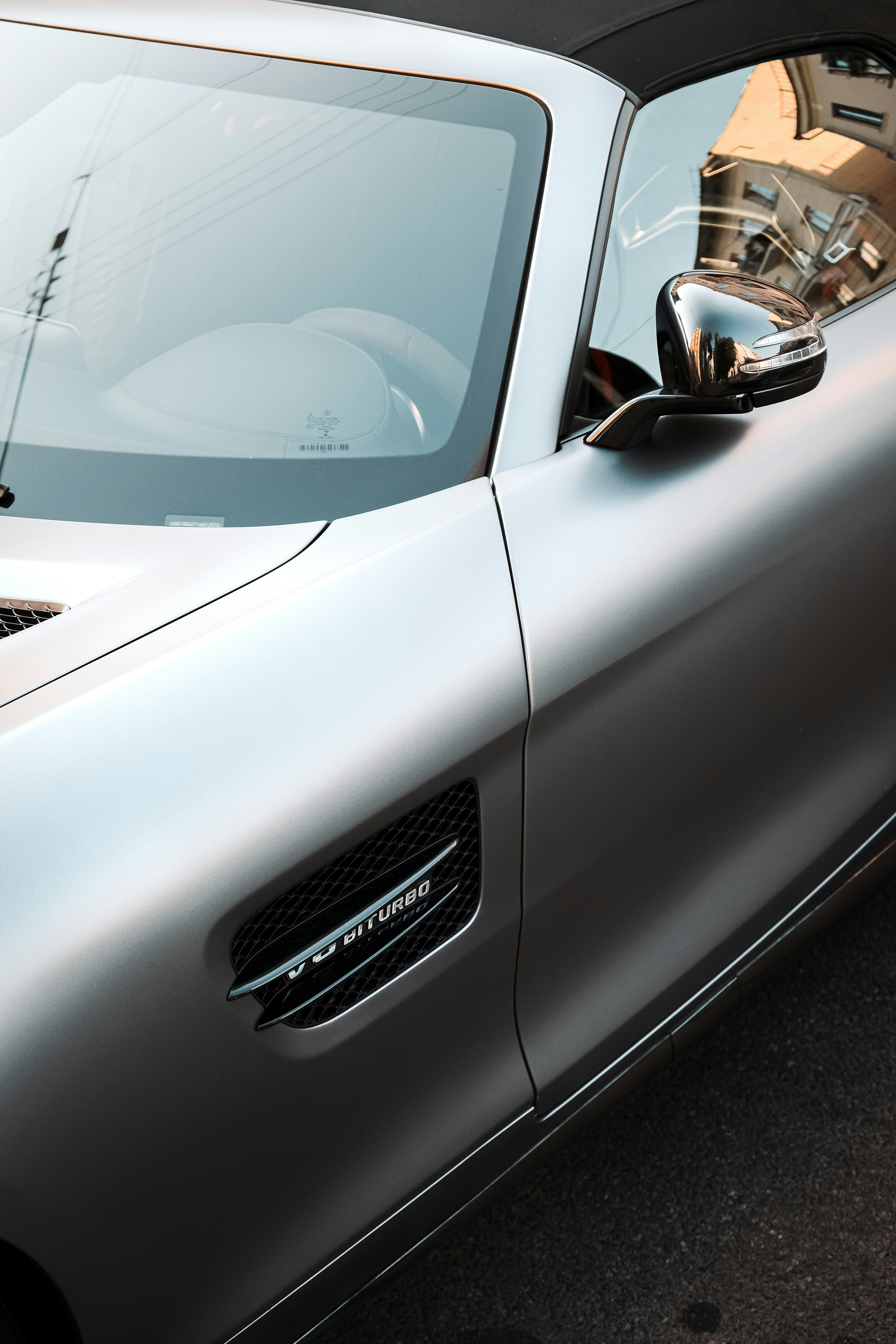 Photo by antonkonovalov