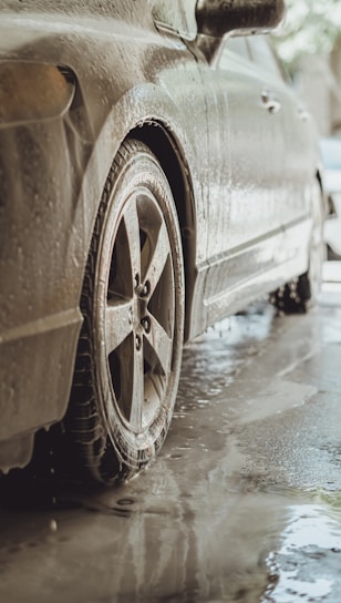 brown car wheel with tire