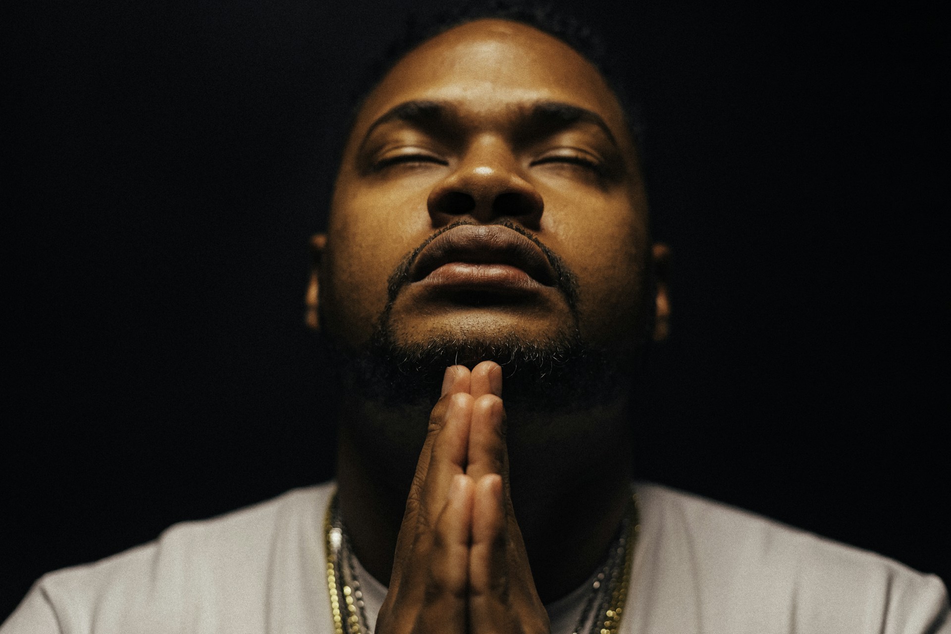 black and brown leather padded tub sofa