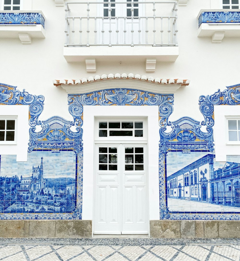 blue and white concrete house