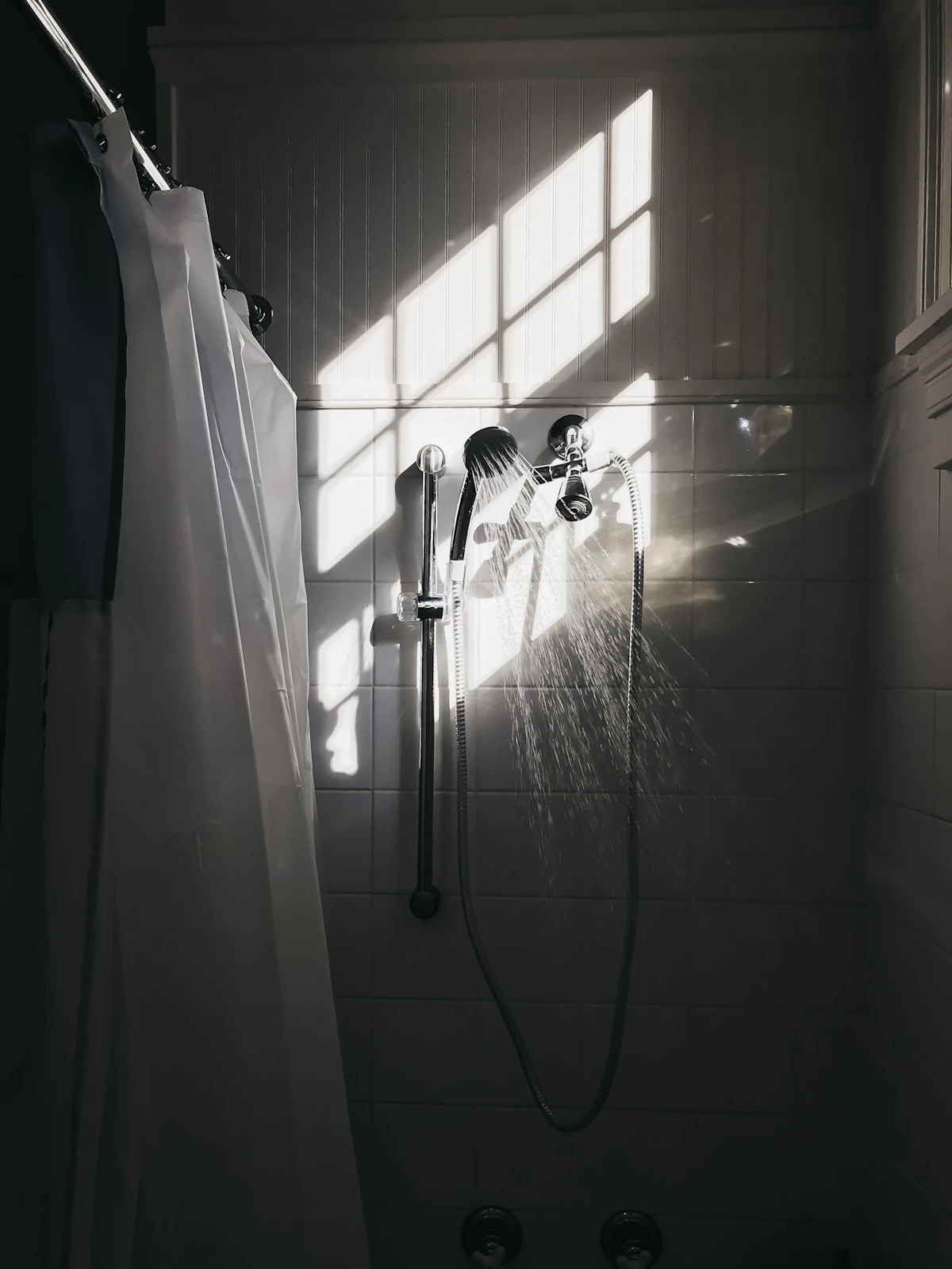 Handset Showers: Handset on Rail