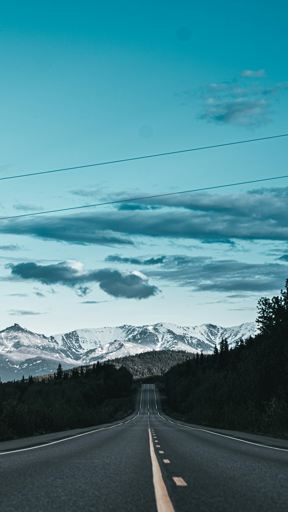 snow covered mountain under blue sky during daytime