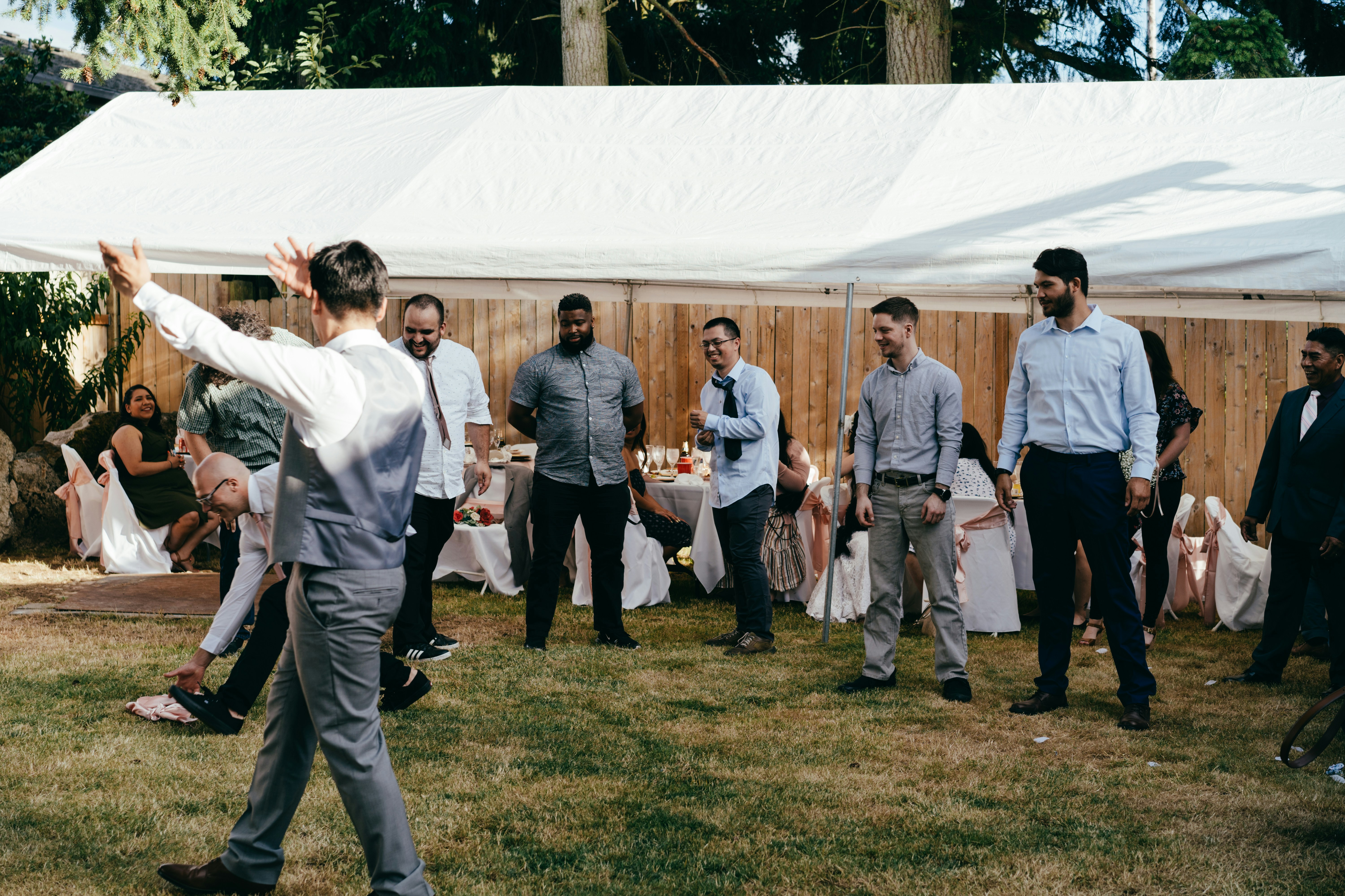 photo-1627580253969-68960684b6f6?ixid=M3wxMjA3fDB8MXxzZWFyY2h8MTB8fG1lbnMlMjB0dW5nc3RlbiUyMHdlZGRpbmclMjBiYW5kc3xlbnwwfHx8fDE3NjMxNjY3NTV8MA\u0026ixlib=rb-4.1.0