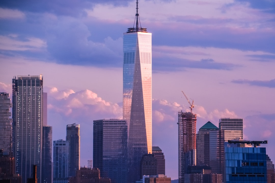 high rise building during daytime