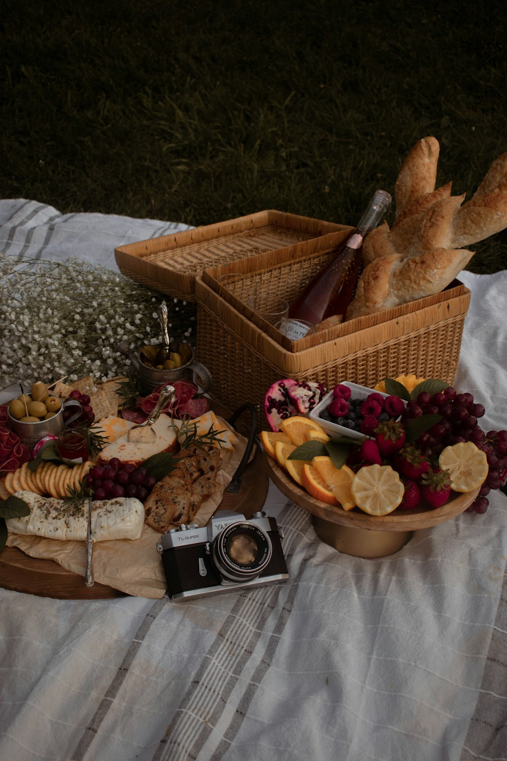 brown woven basket with fruits