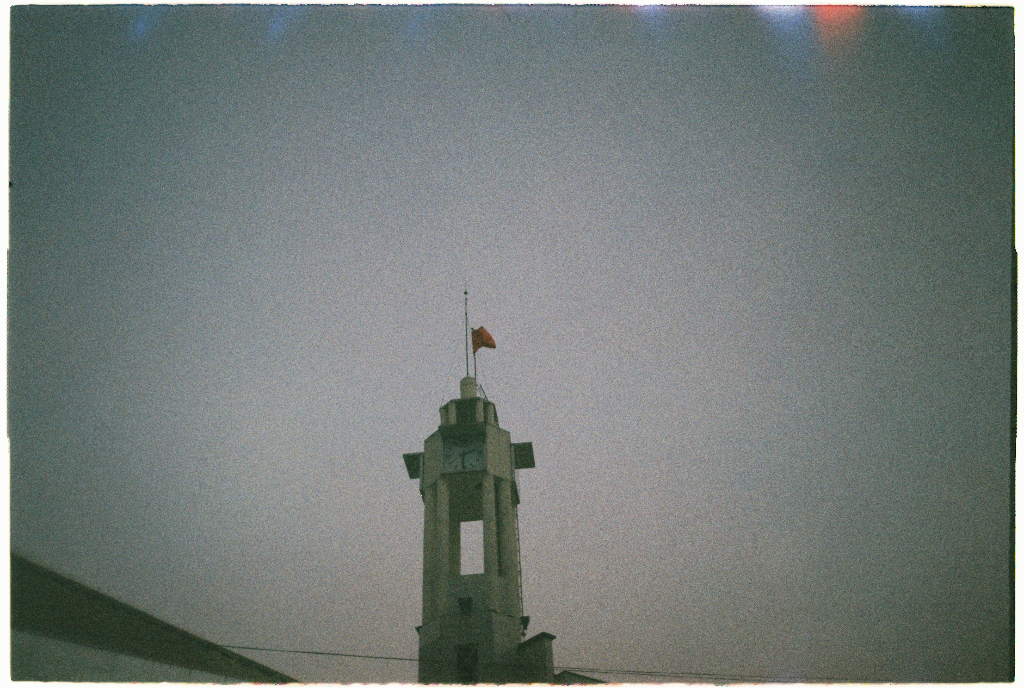 Photo by broeasied