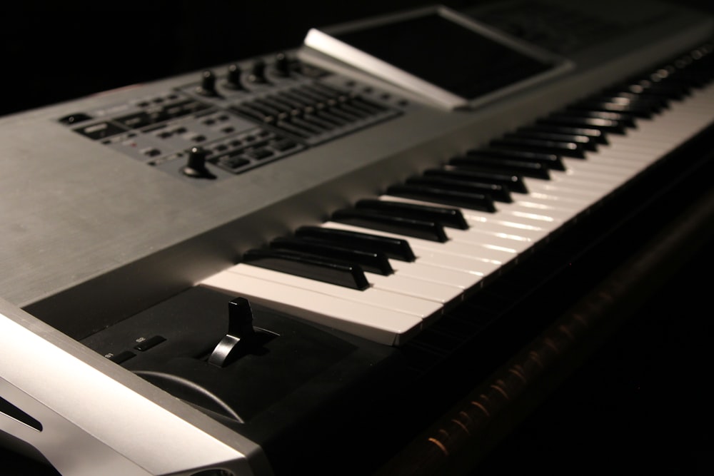 black and white electric piano