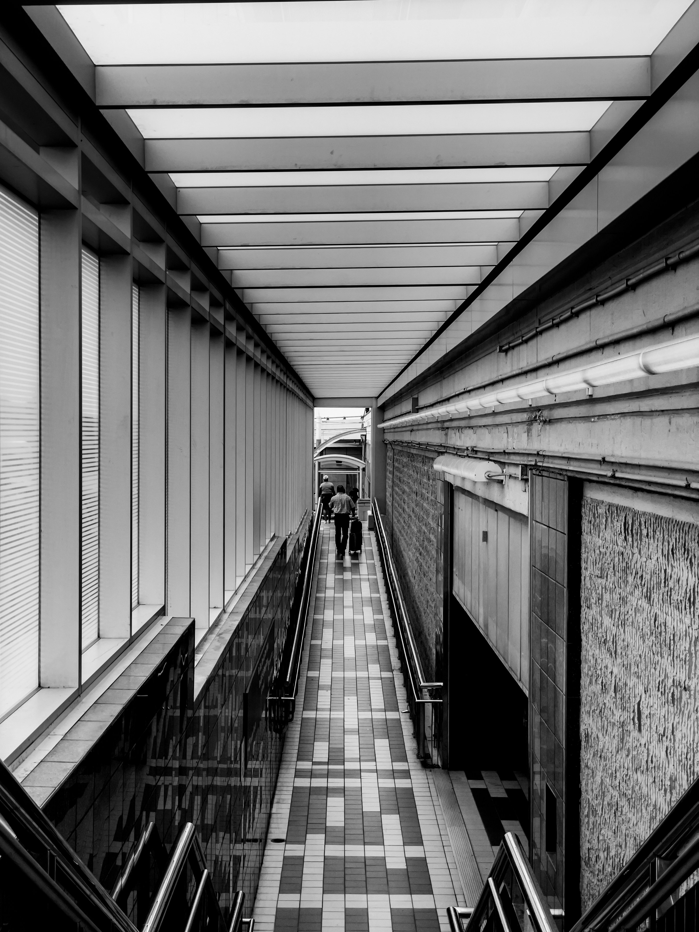 Photo by nathanguzman