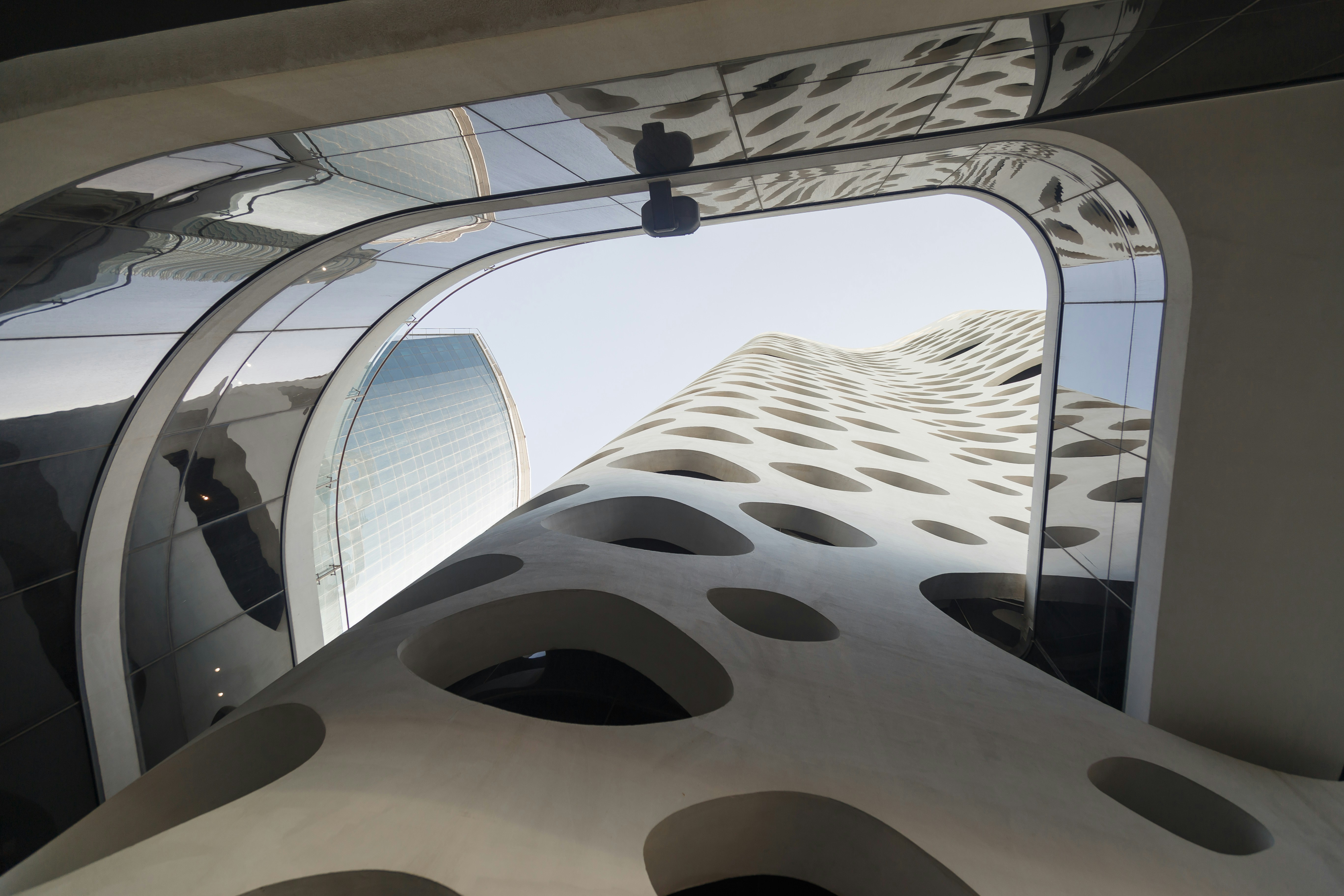 Public transport Dubai: Hidden Gems You Can't See from a Car