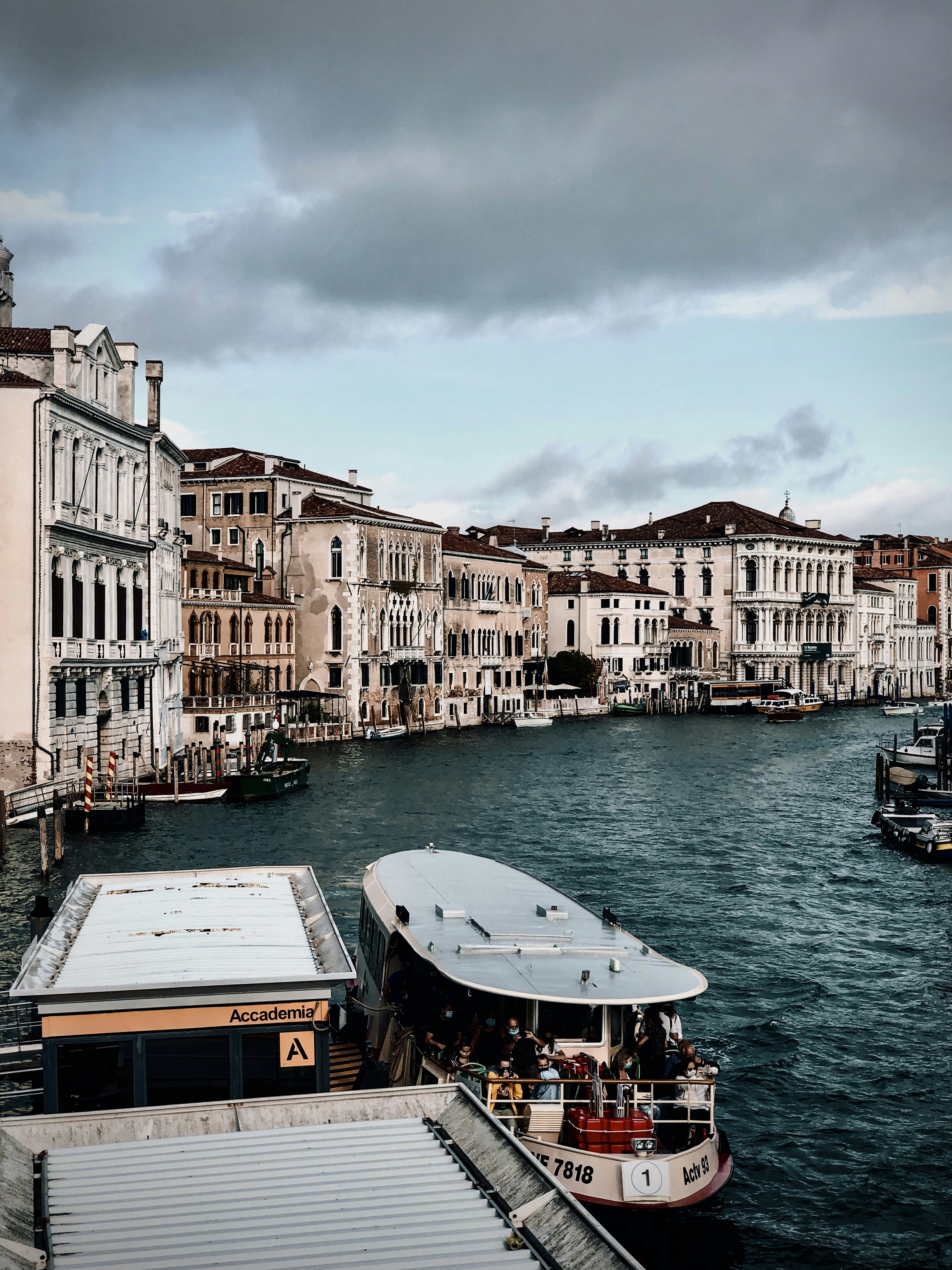 Photo by majortom0202