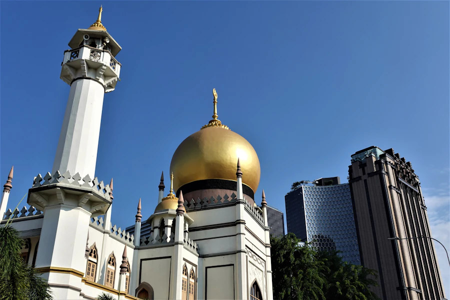 Masjid Sultan mosque in Kampong Glam at dawn