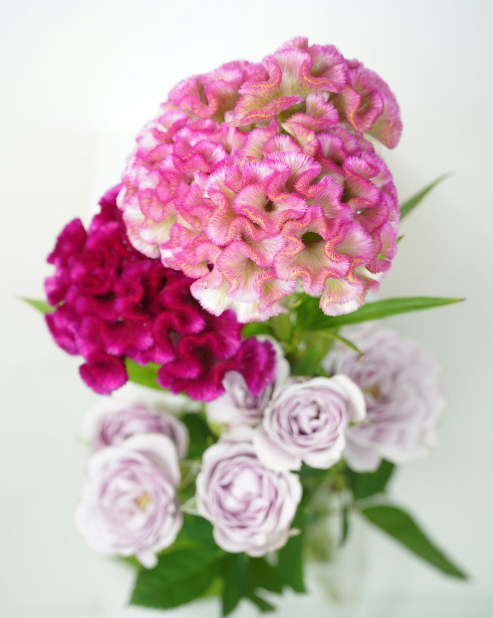 pink and white flower bouquet