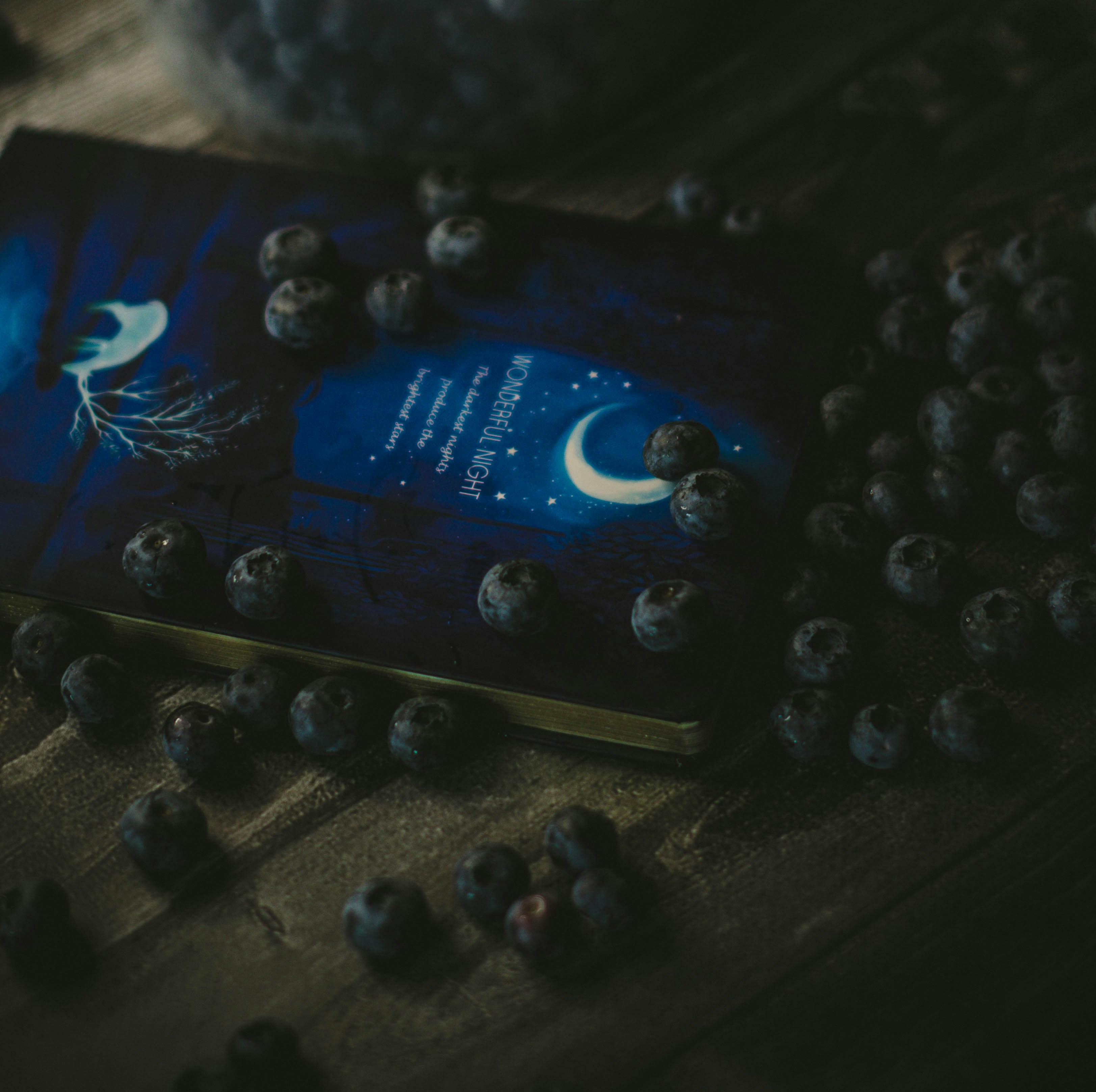 black and blue audio mixer