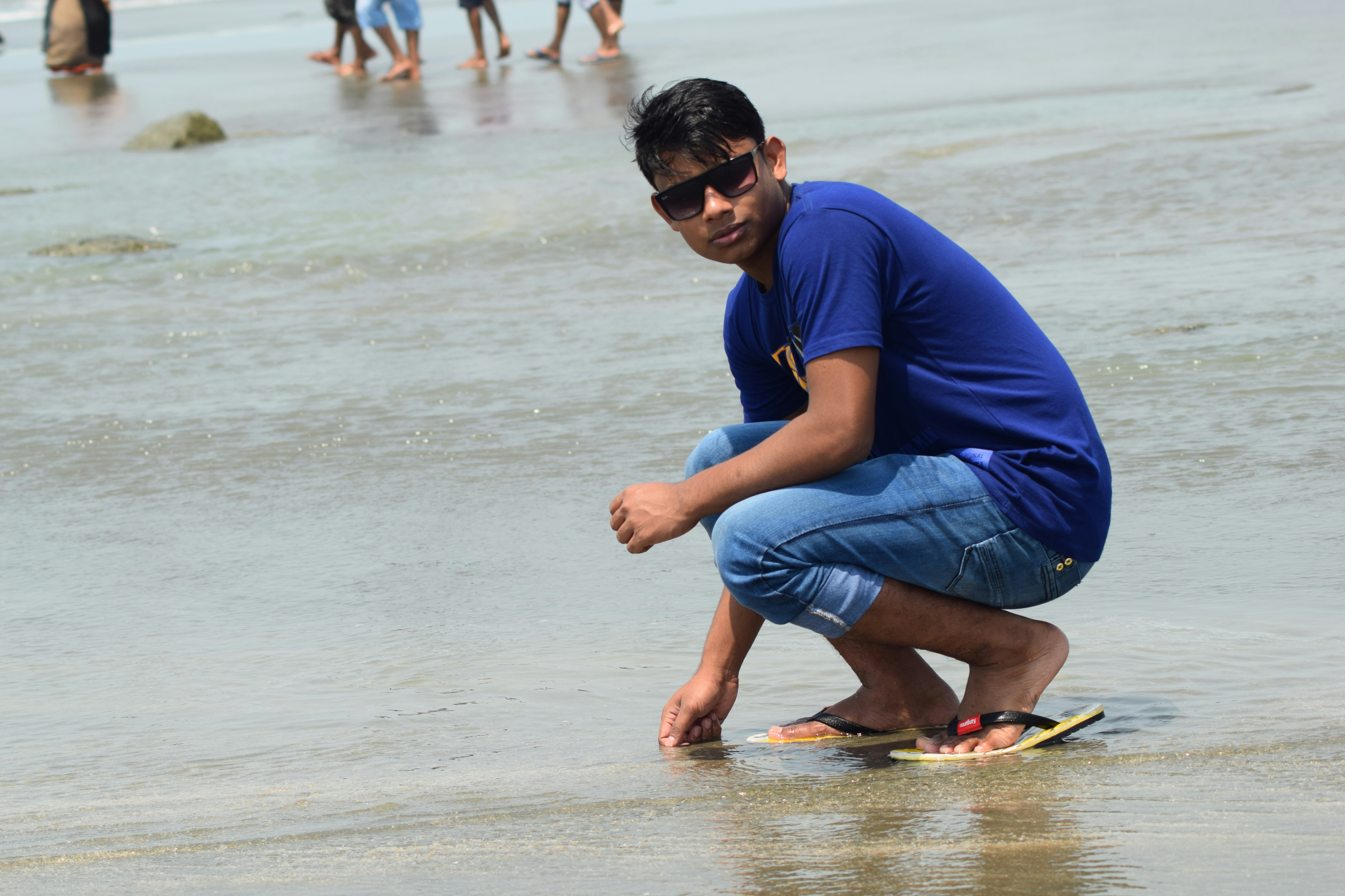 Stay online in the Bangladesh with a prepaid eSIM from eSIMlii. Instant activation, no roaming charges, and reliable coverage.