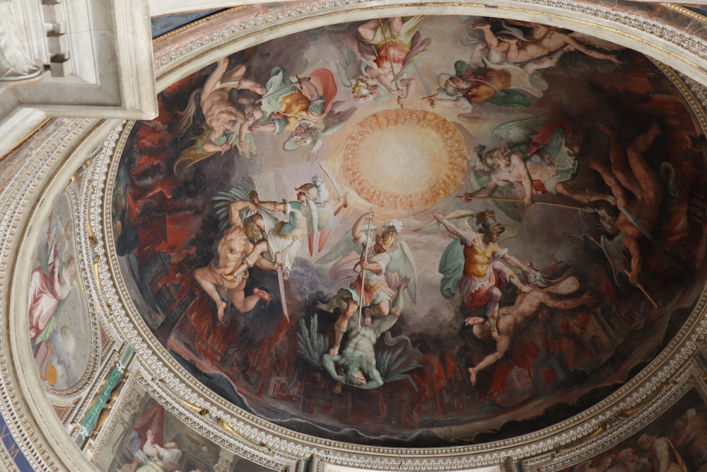 brown and white round ceiling