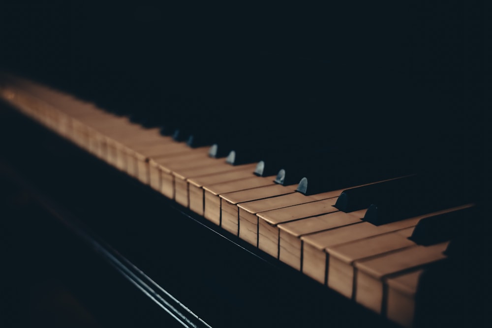 black and white piano keys