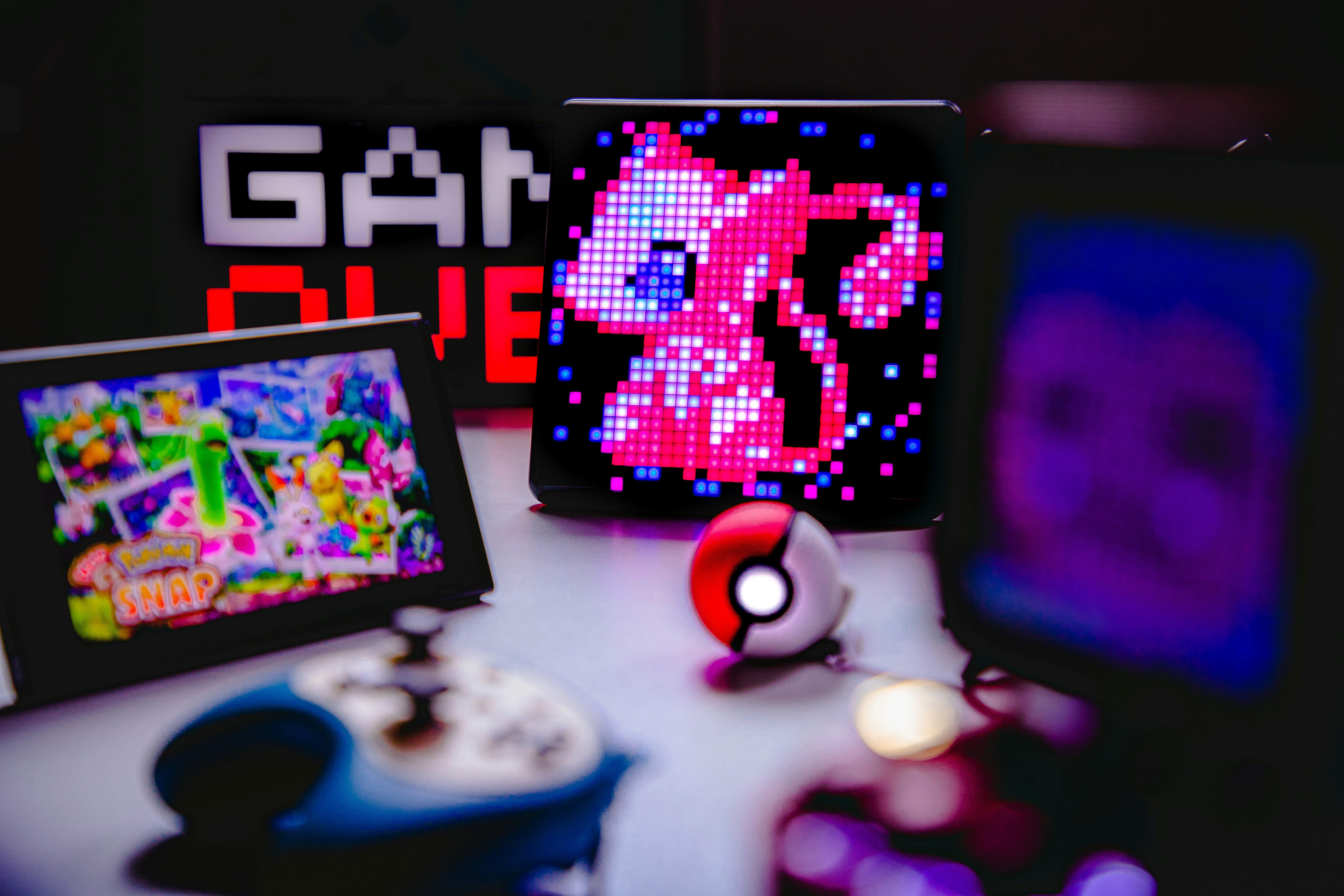 red and black mickey mouse digital clock at 10 00