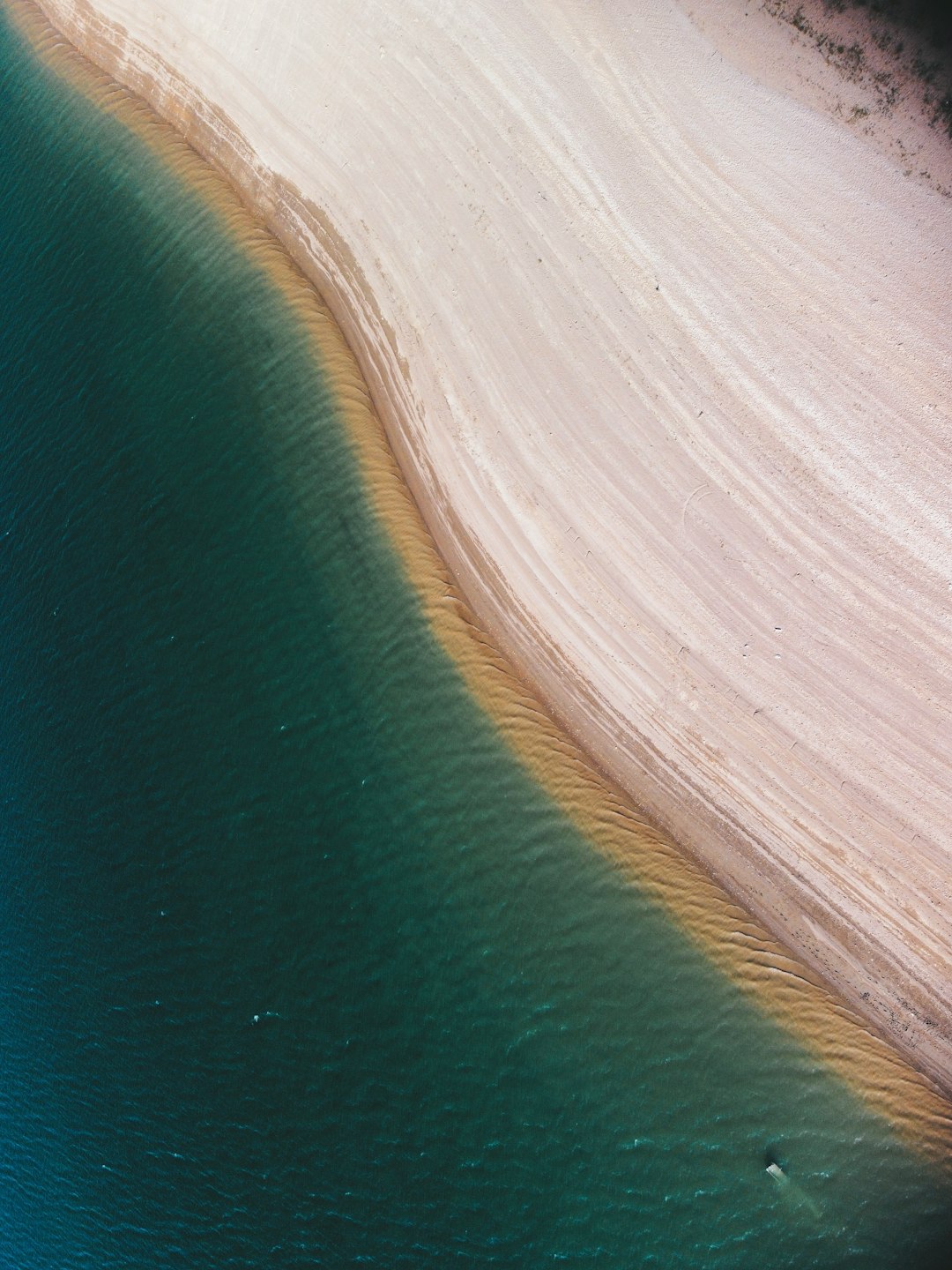 aerial view of ocean during daytime