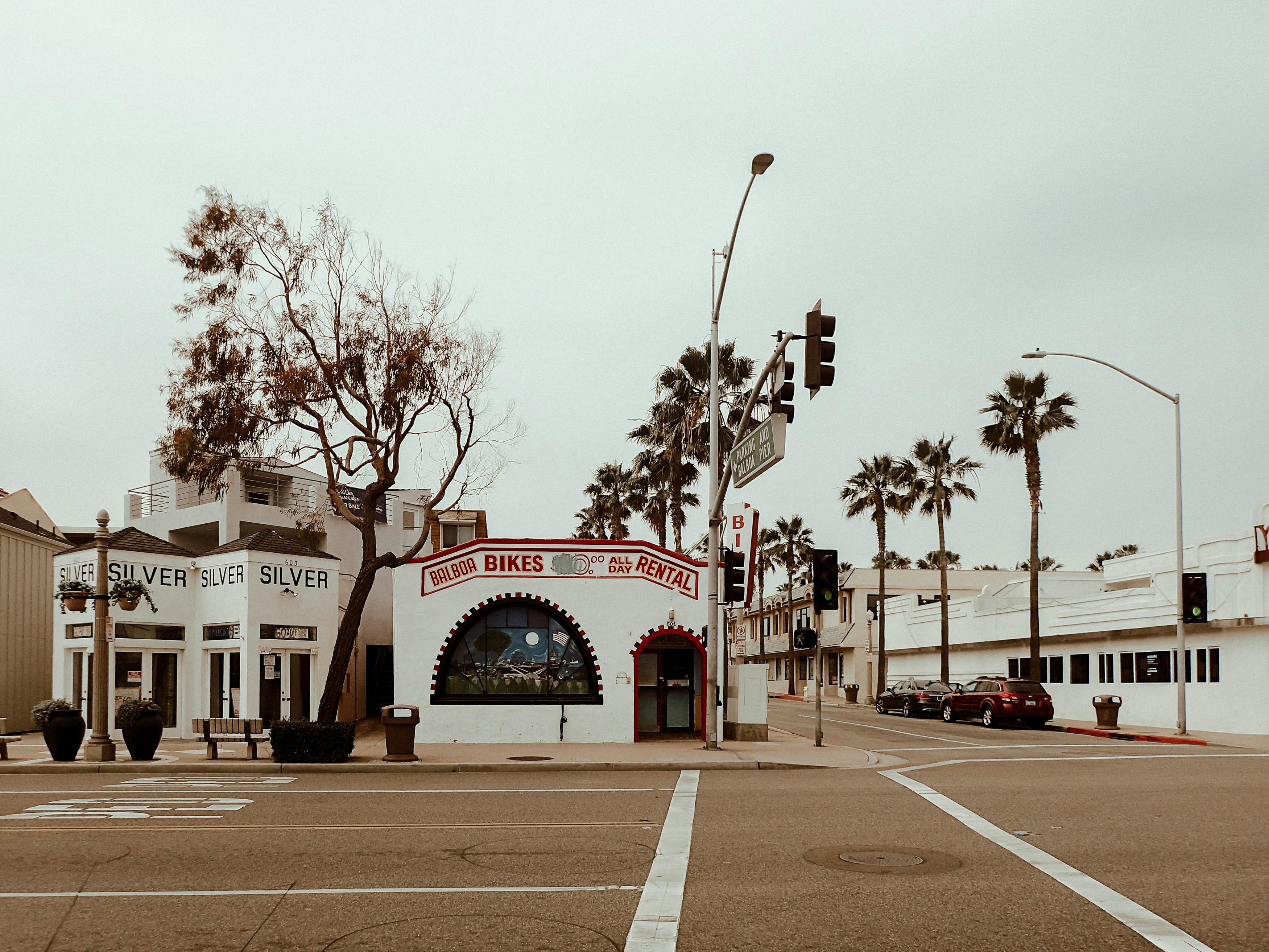 Photo by karapeakdesign