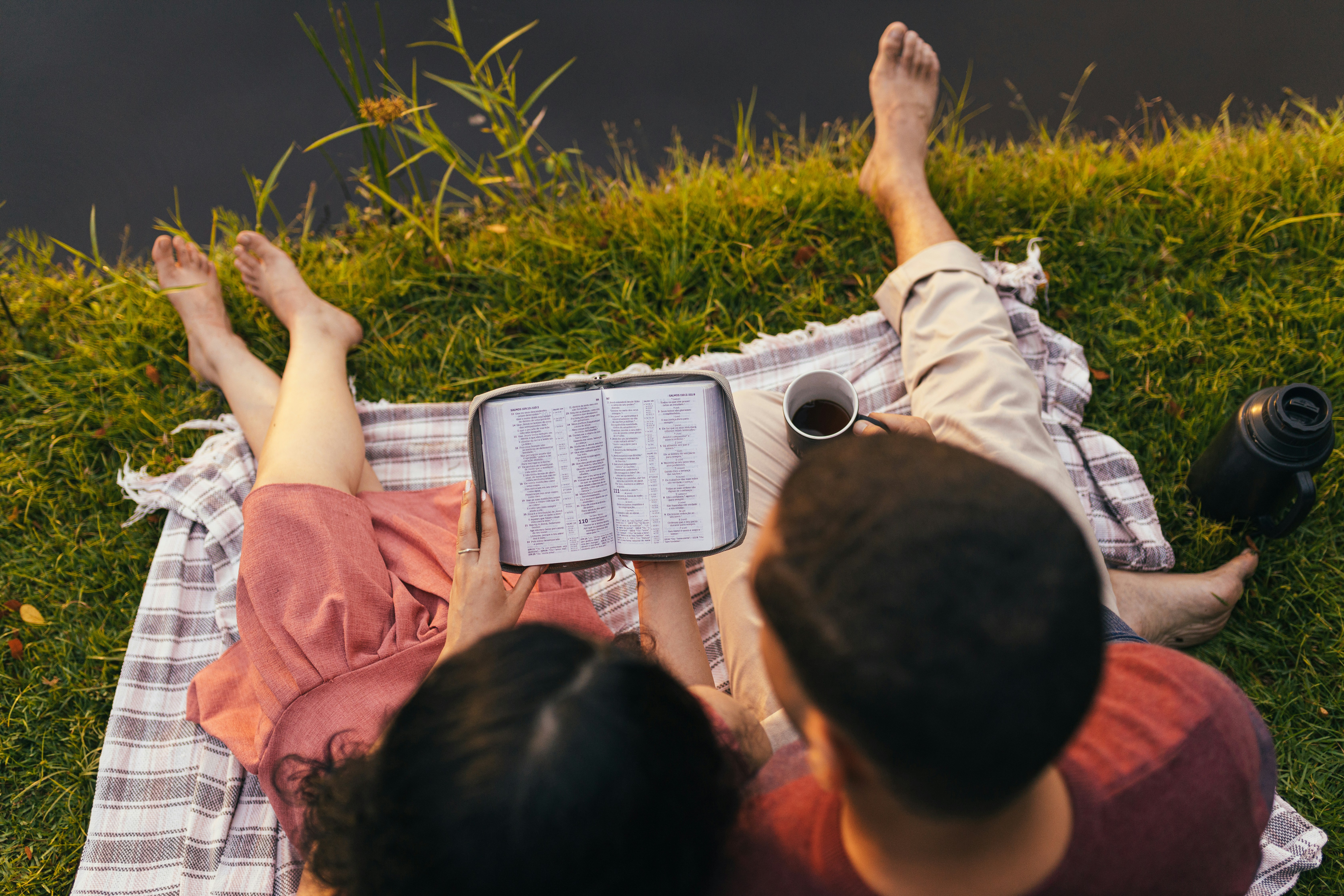 couple reading the bible