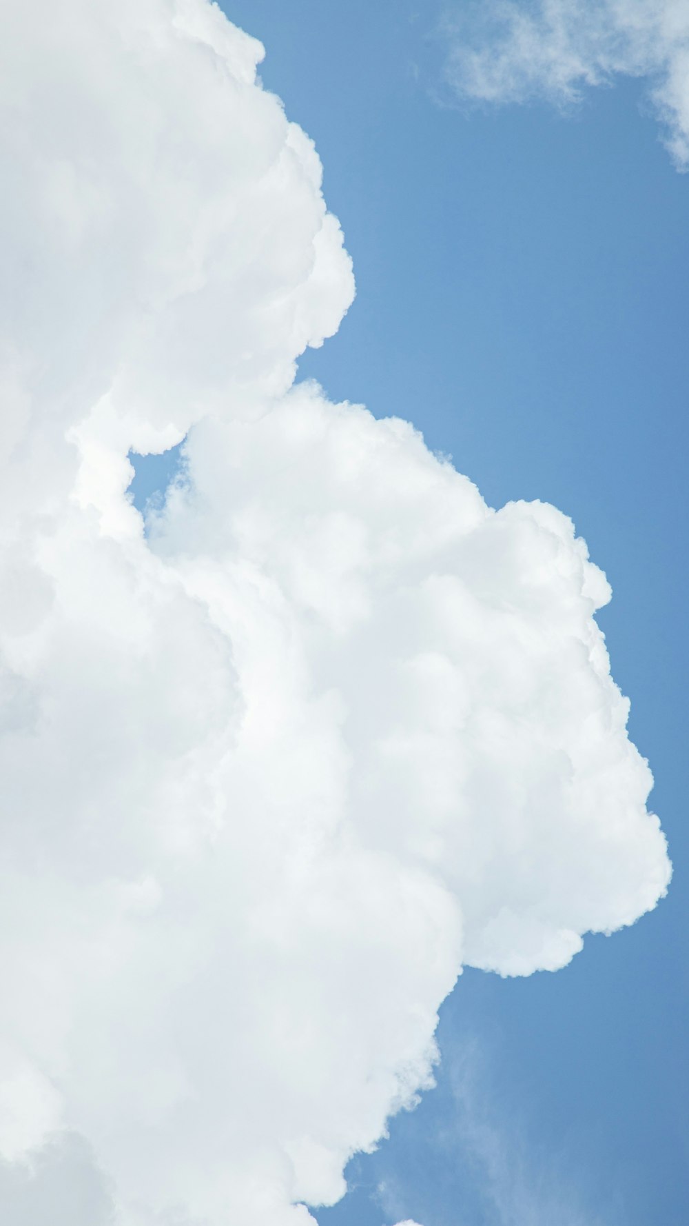 white clouds under blue sky during daytime