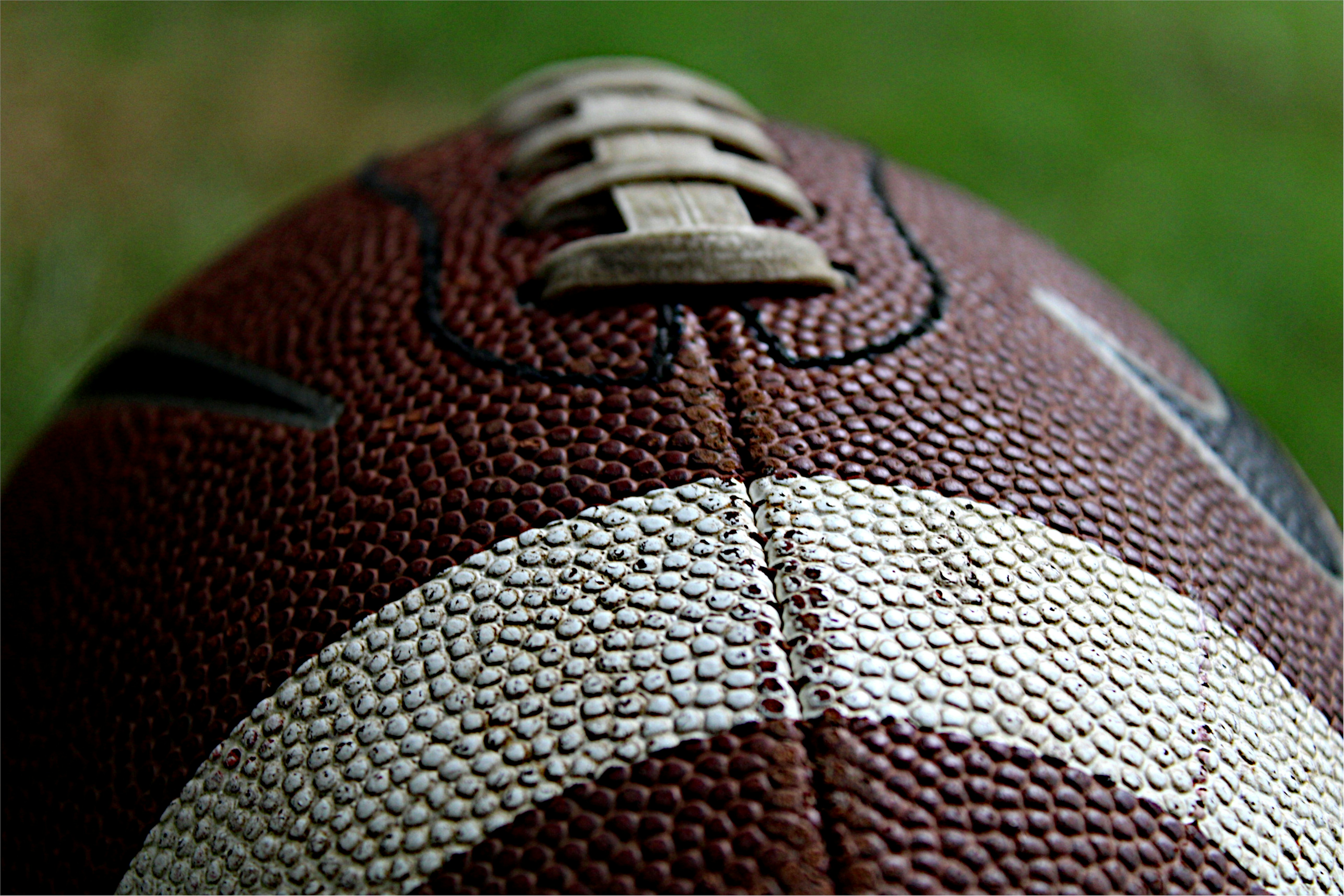 Khi Fantasy Football 'Làm Loạn' Thị Trường Cược Sáng Chủ Nhật: Cơ Hội Vàng Hay Bẫy Chết Người?