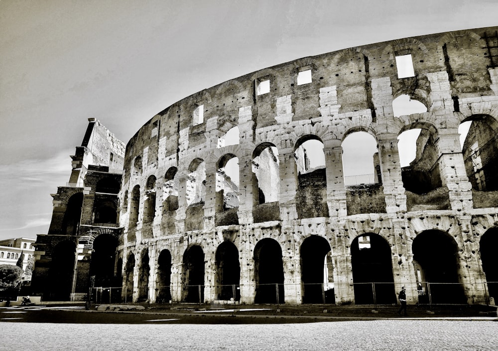 grayscale photo of concrete building