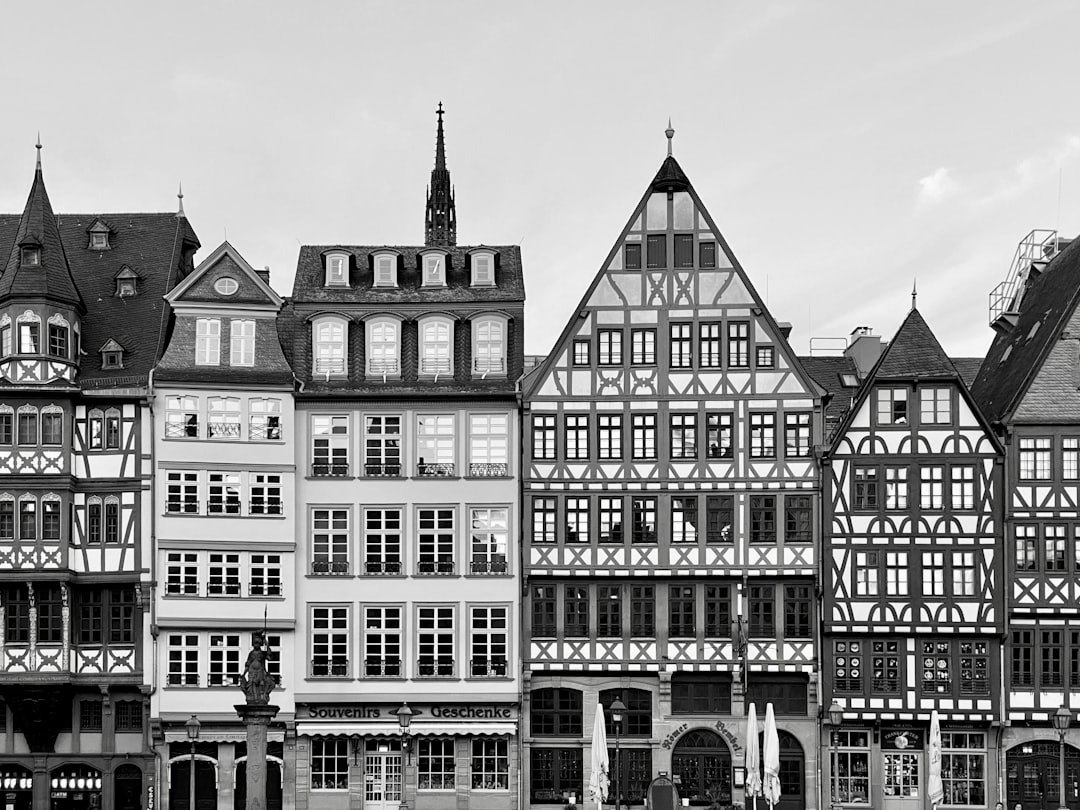 grayscale photo of concrete building, Römer view