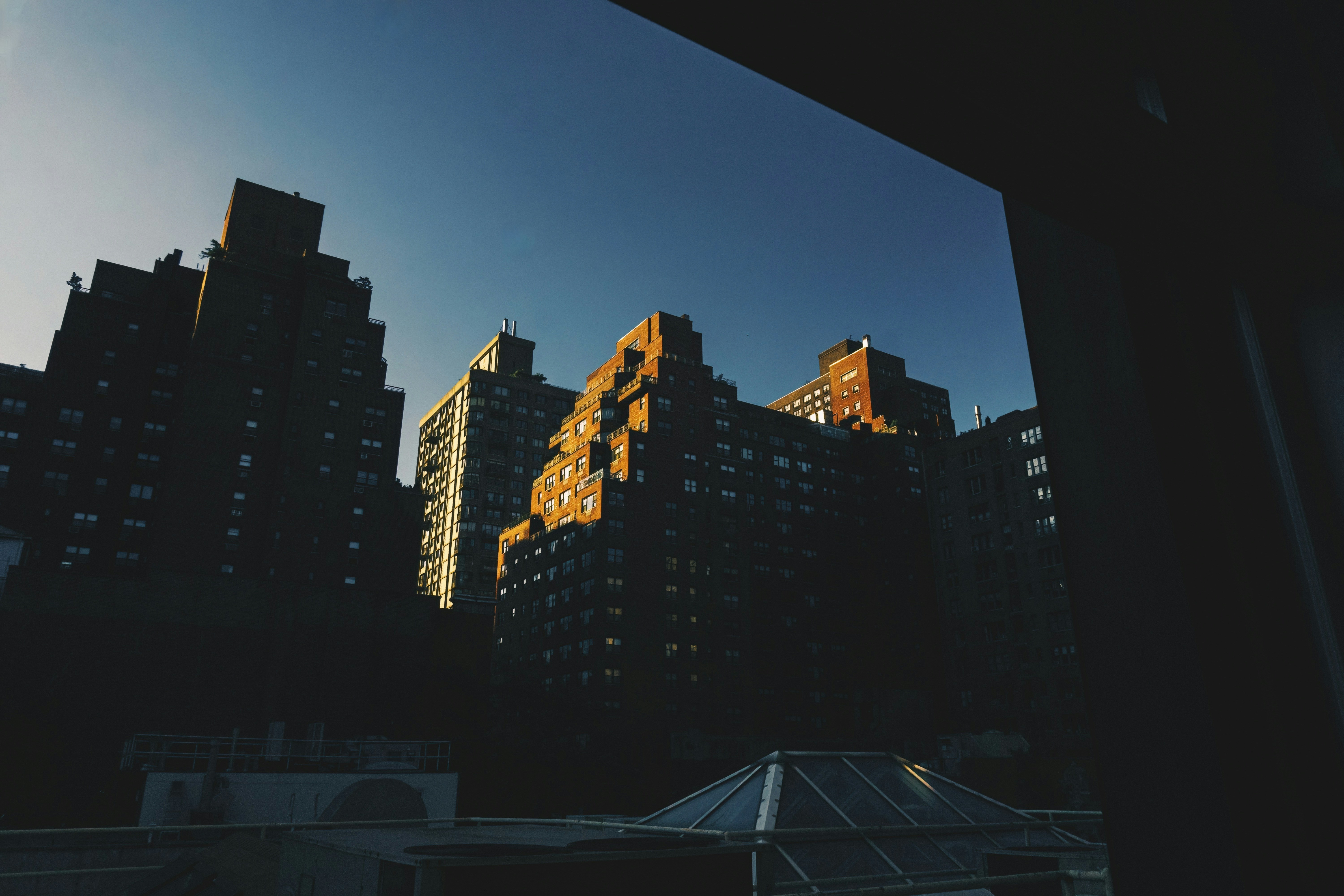 Photo by clayleconey