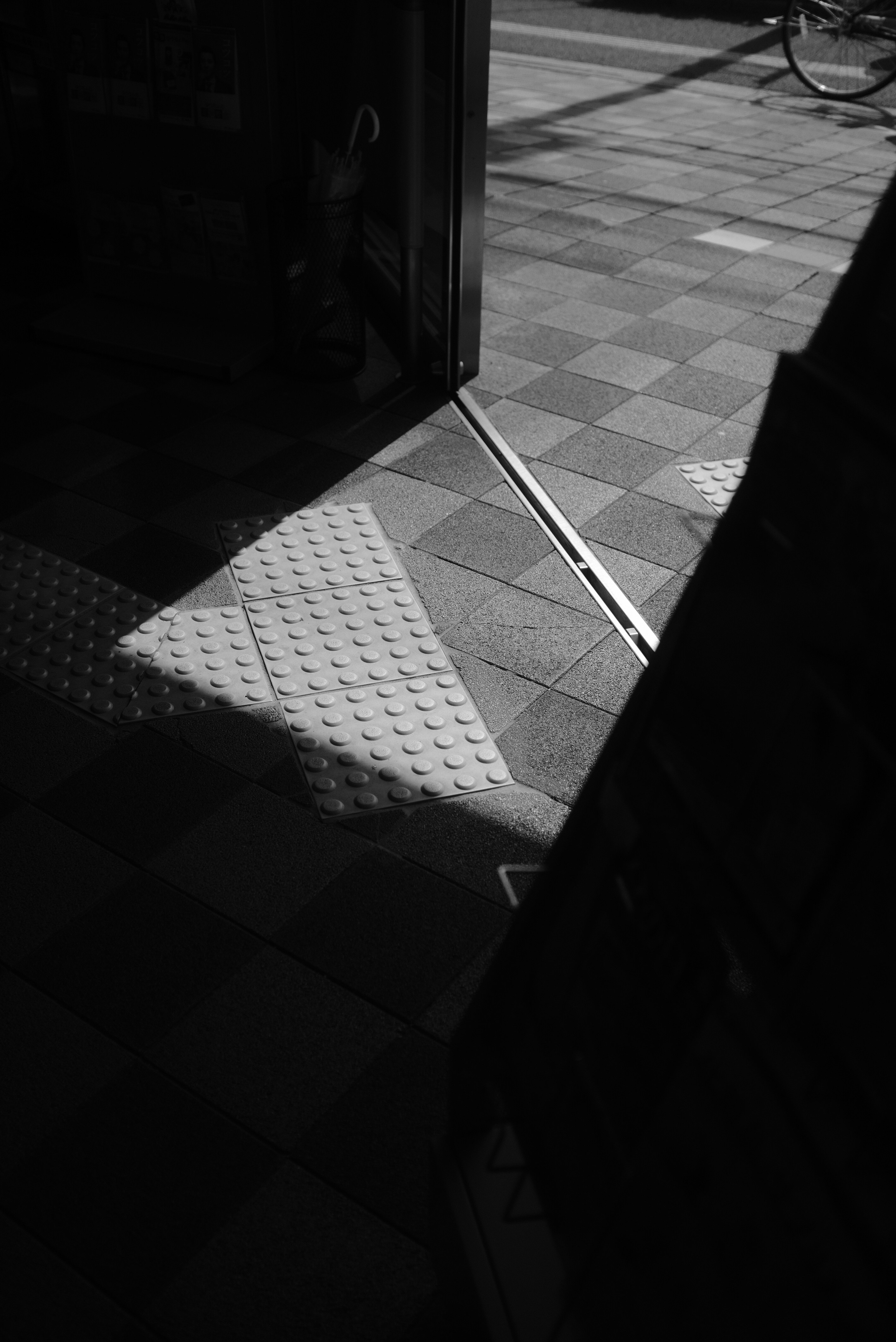 photo-1628038427104-8fe898f69d79?ixid=M3