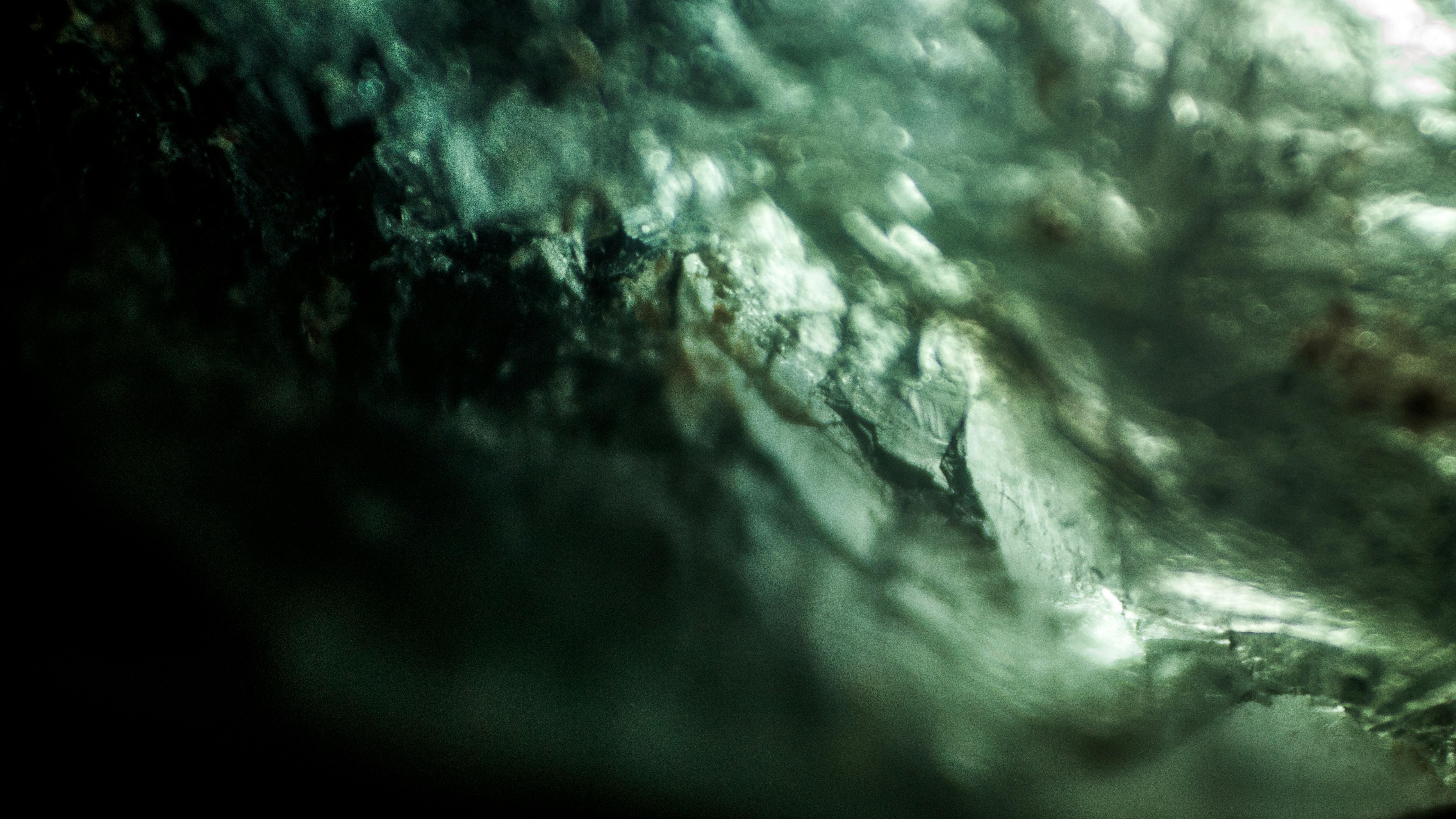 Photo by abstract_ion