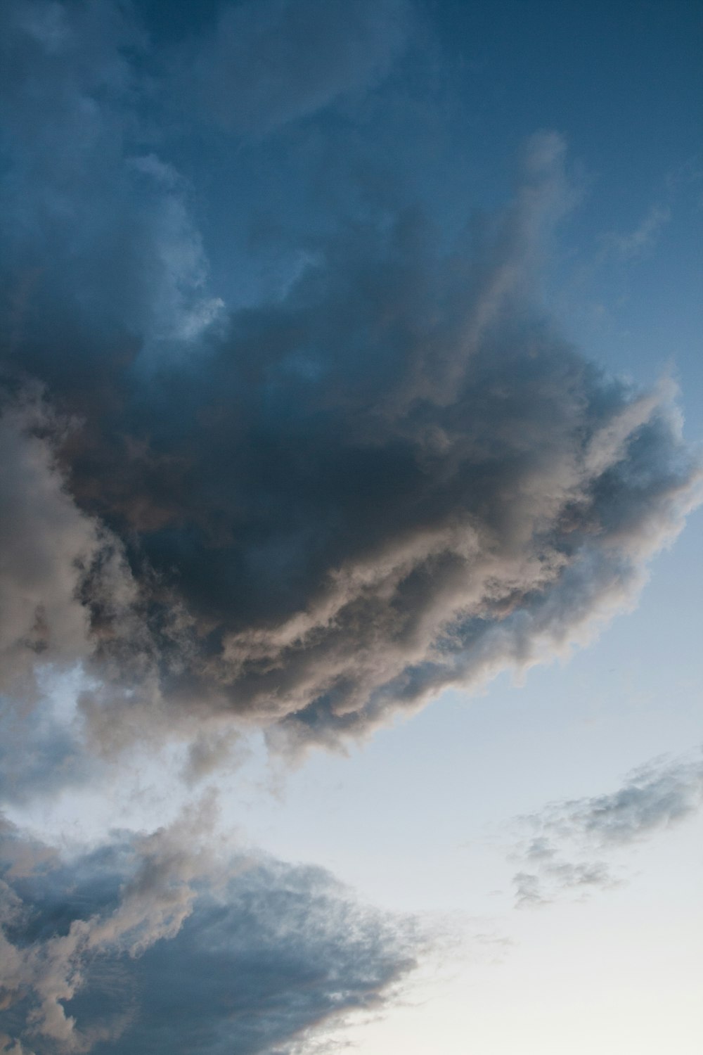 white clouds and blue sky during daytime