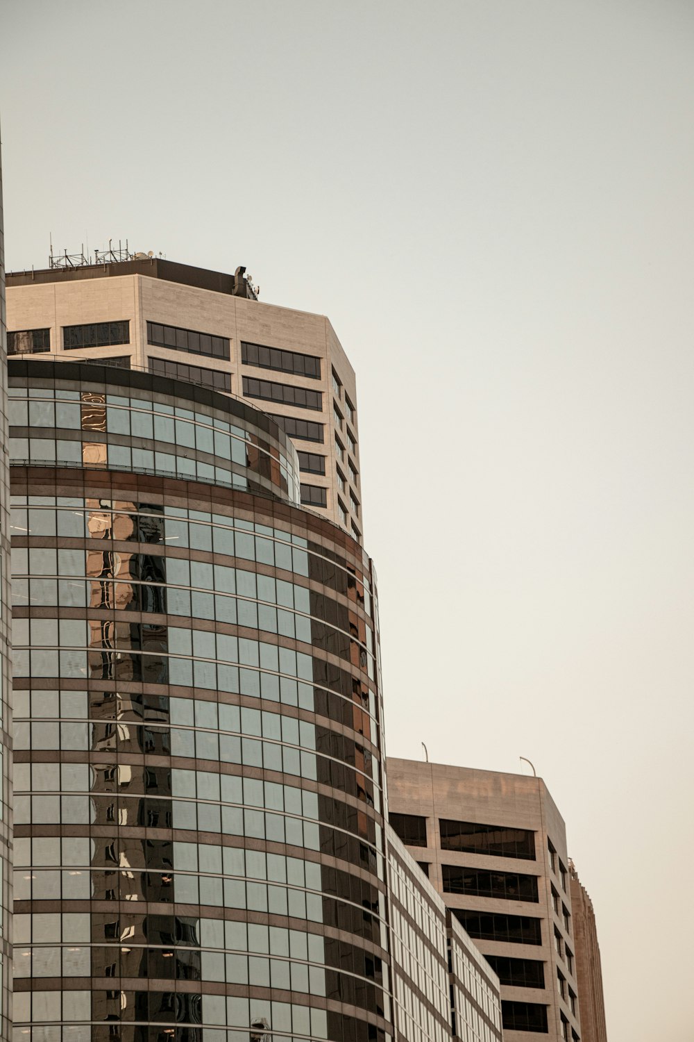 brown and white concrete building