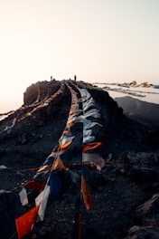 brown rocky mountain during daytime