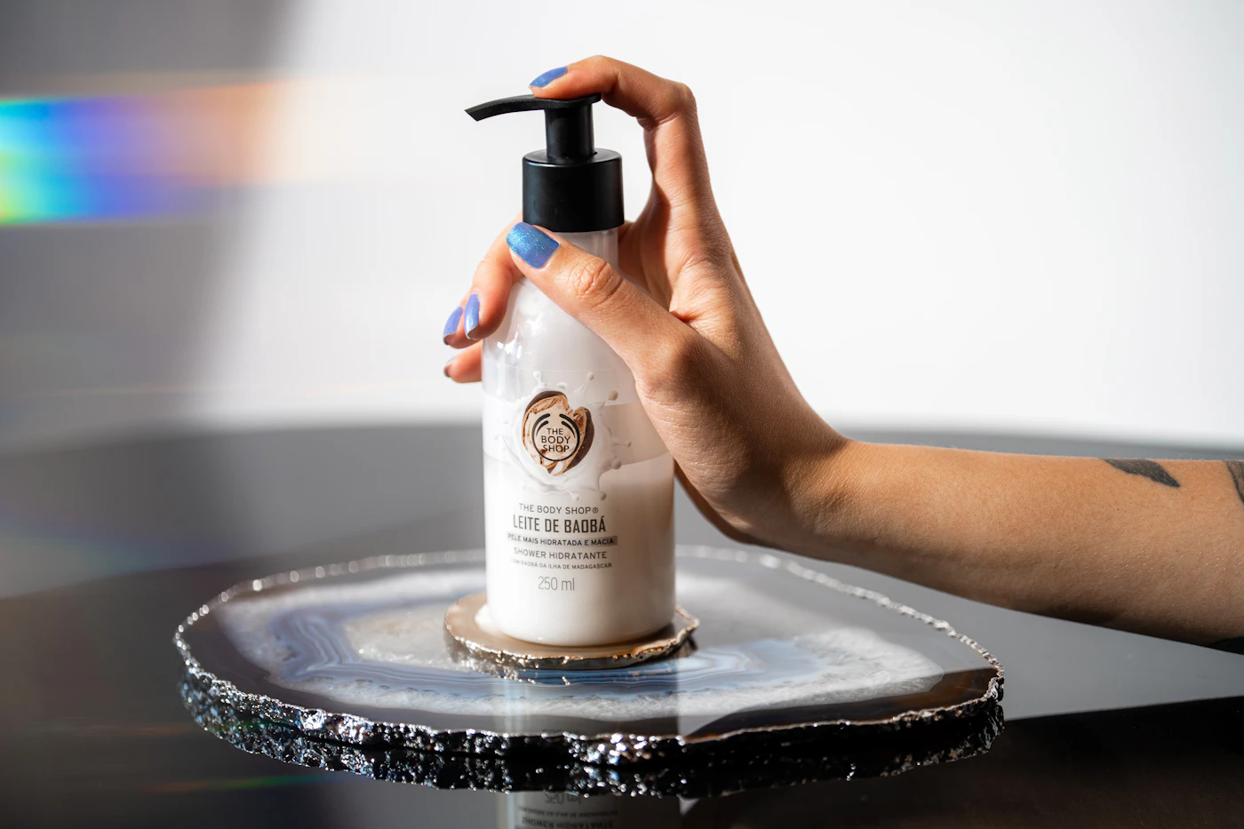 Lotion-essence : la texture intermédiaire entre l'eau et le sérum — Sérums