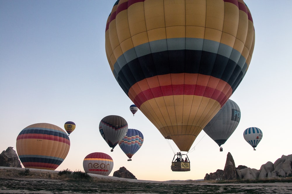 red blue and yellow hot air balloon