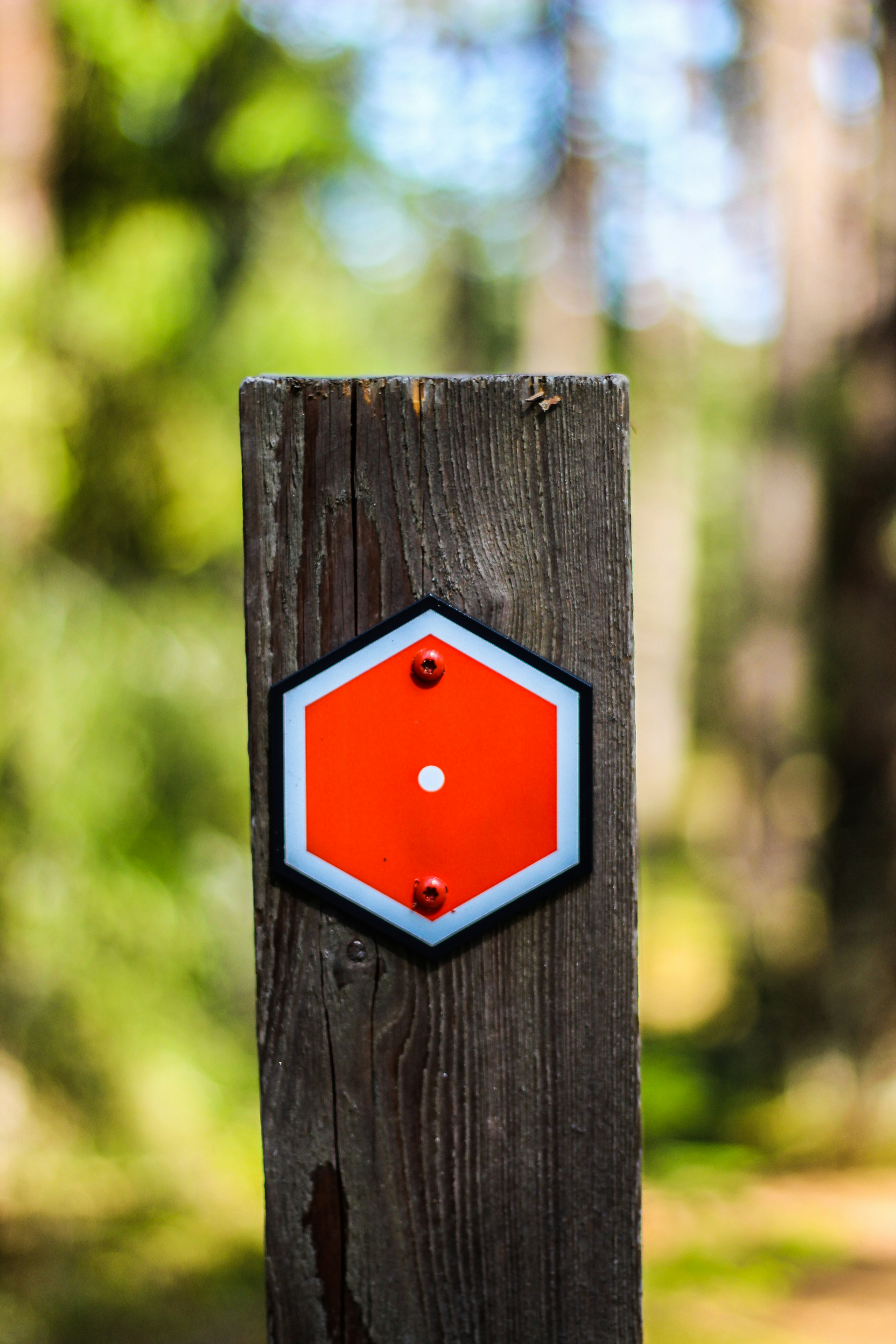 5 Outdoor Metal Sign Mistakes Beginners Should Avoid