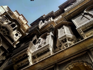 A picturesque view of Baba Deodhi showcasing its historical architecture.