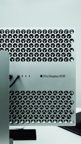 Close-up of high-quality aluminum and glass openings.