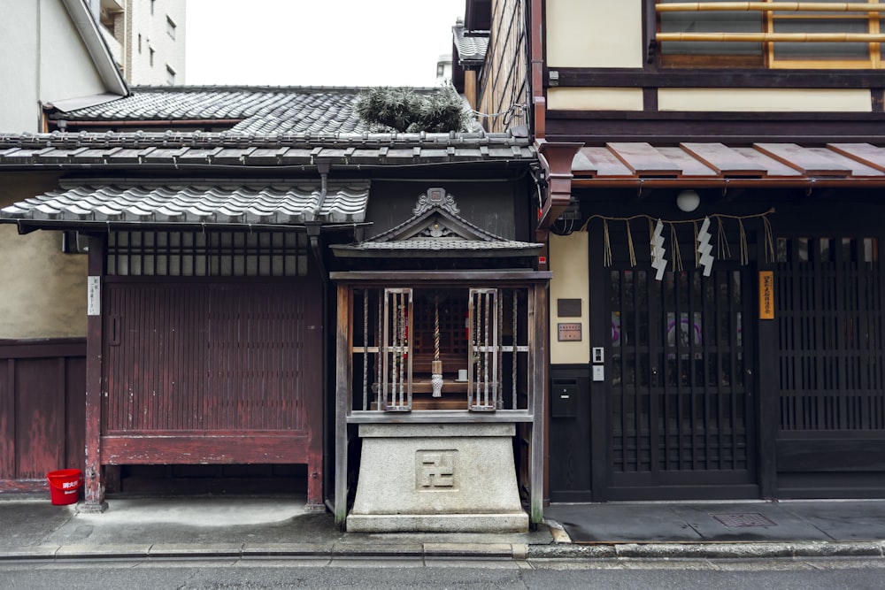 red and brown wooden house