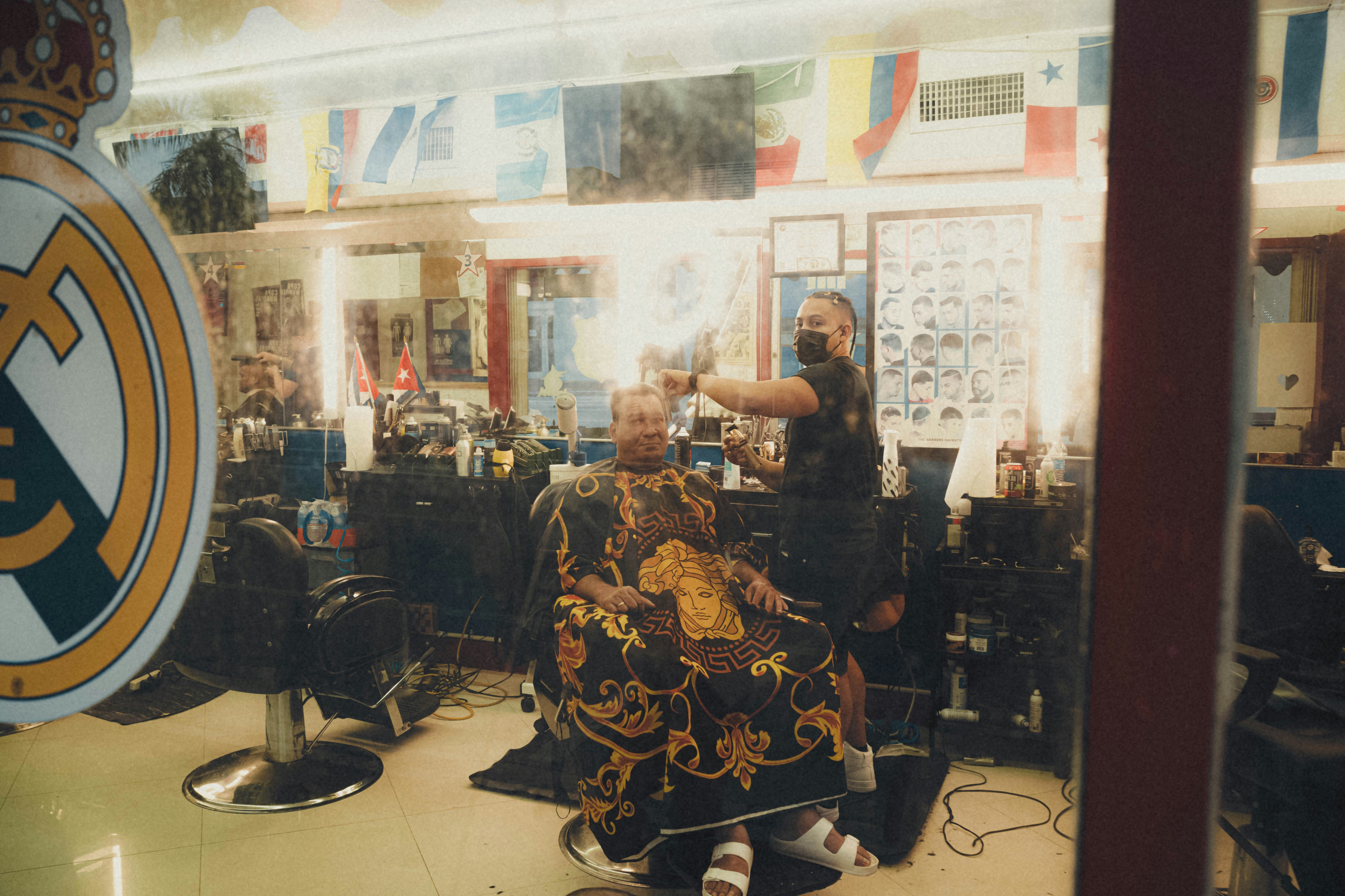 Barber Shop Chicanos
