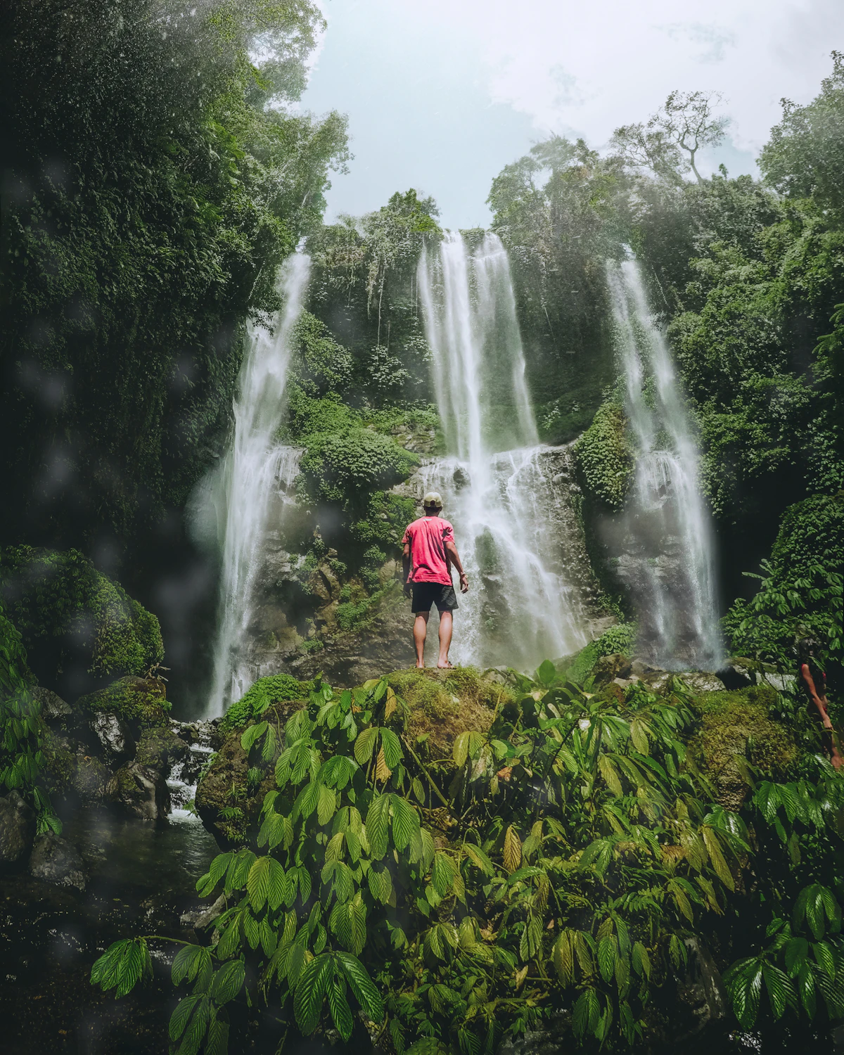 Misty mountain clove valleys and pristine crater lakes along the Munduk ridge