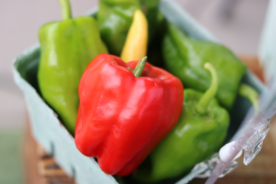 green and red bell pepper
