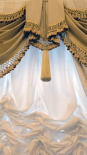 gold and white floral pendant lamp