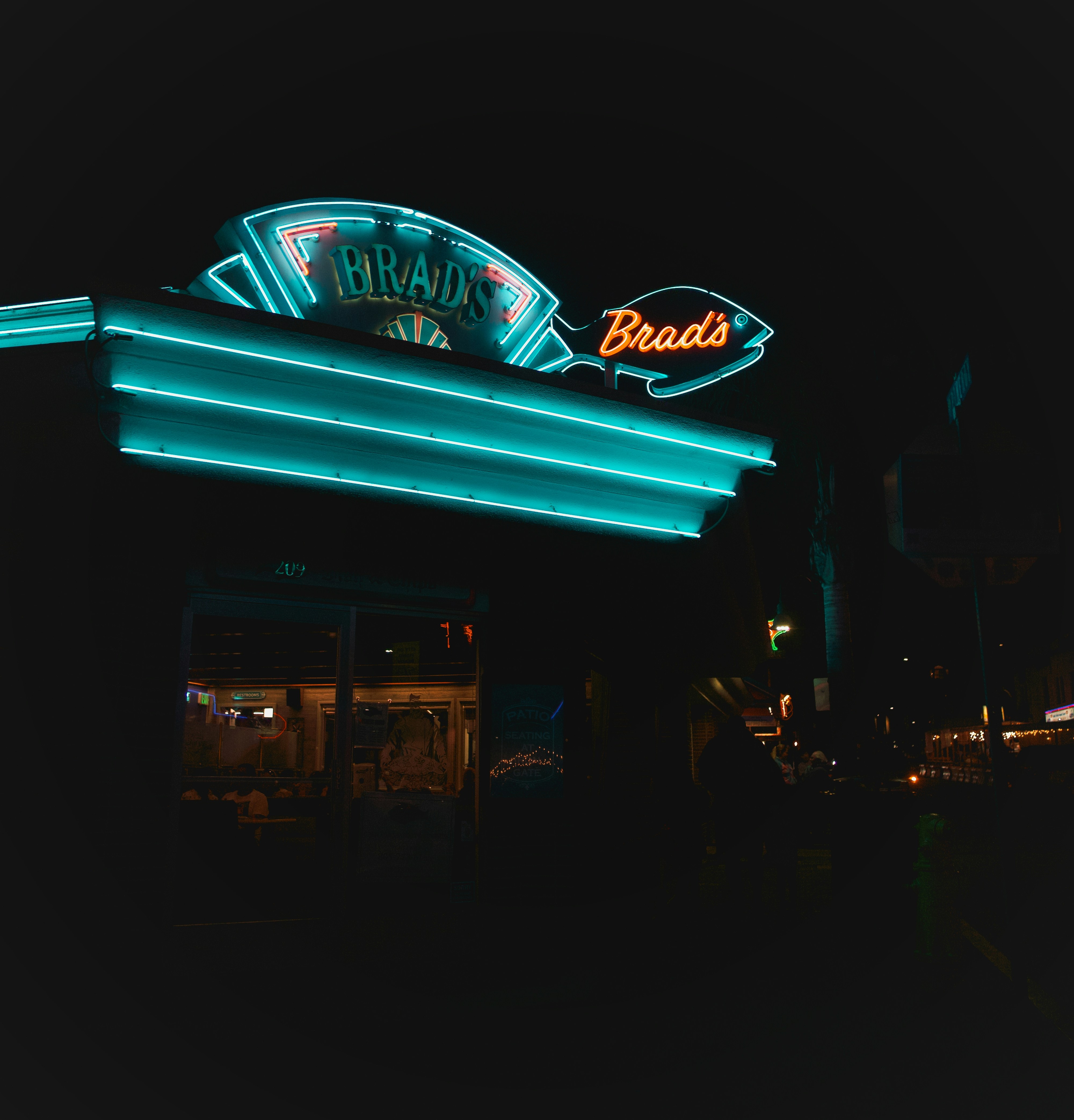 Photo by devonvauclin