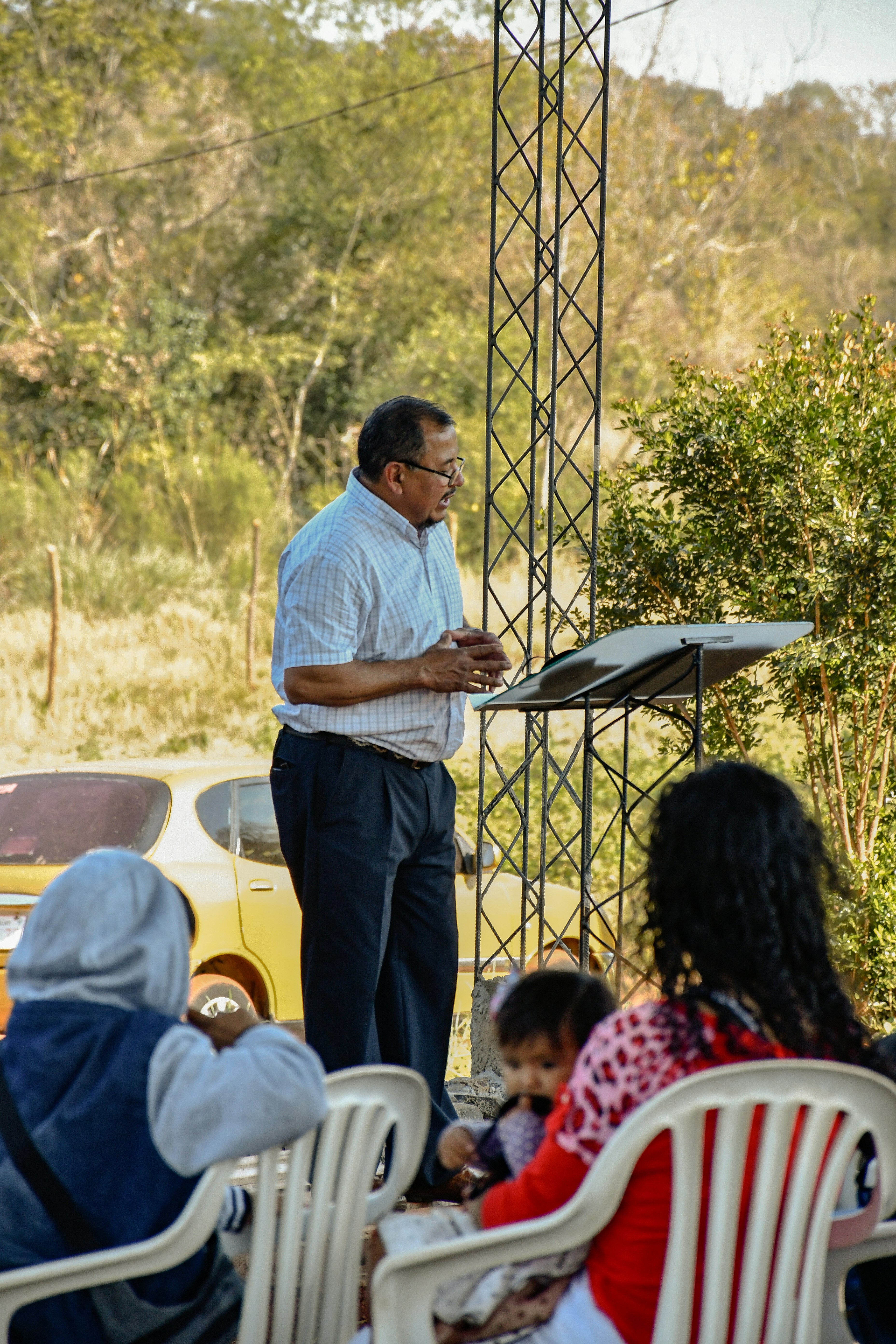 Pastor Juan Carlos Mancuello, Iglesia Bautista Bíblica. Pastor Juan Carlos Mancuello, Biblical Baptist Church.