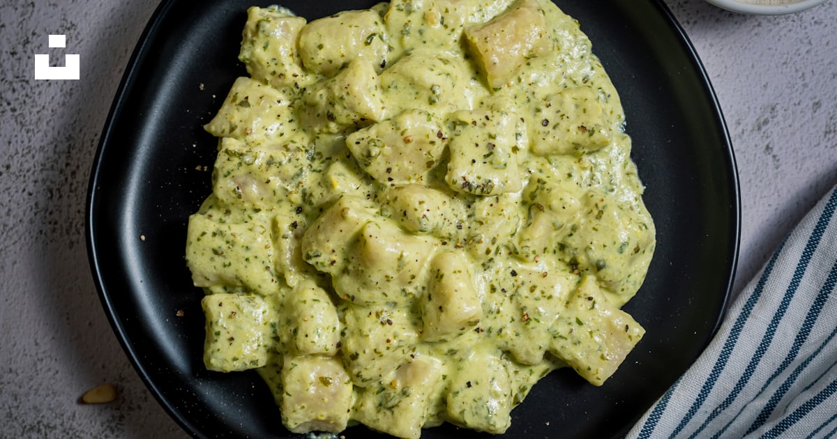 Goodbye, Green Food Dye: St. Patrick's Day Meals 5 Photo by Shakti Rajpurohit on Unsplash