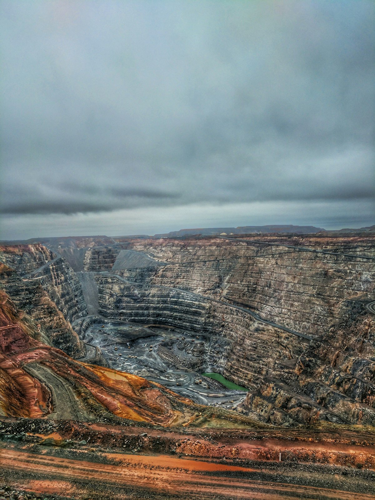 Aerial view of a large open pit mining operation in Kalgoorlie, Australia