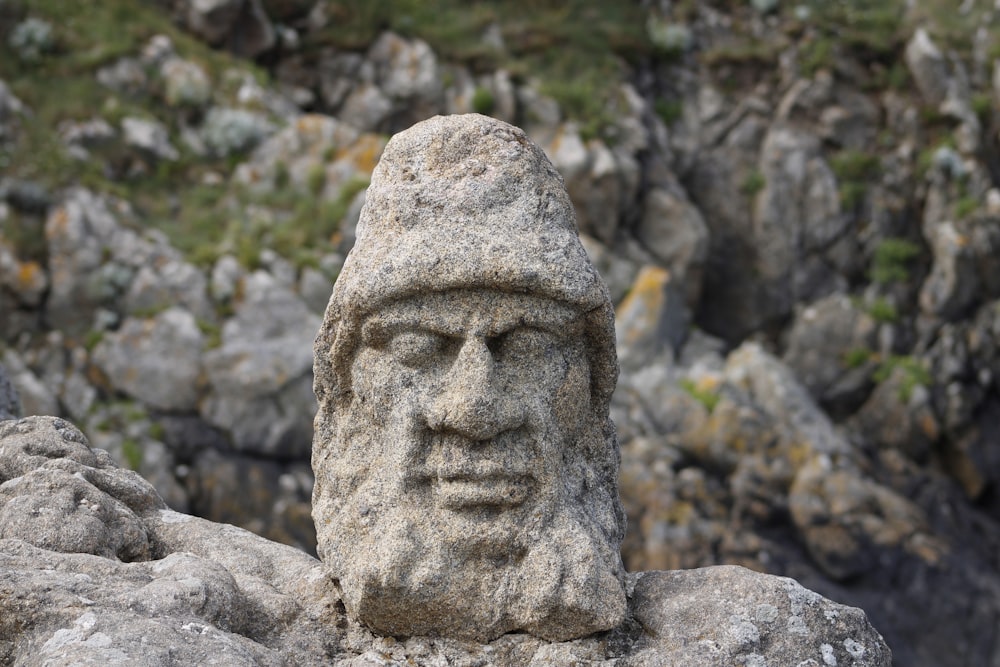 gray stone on gray rock