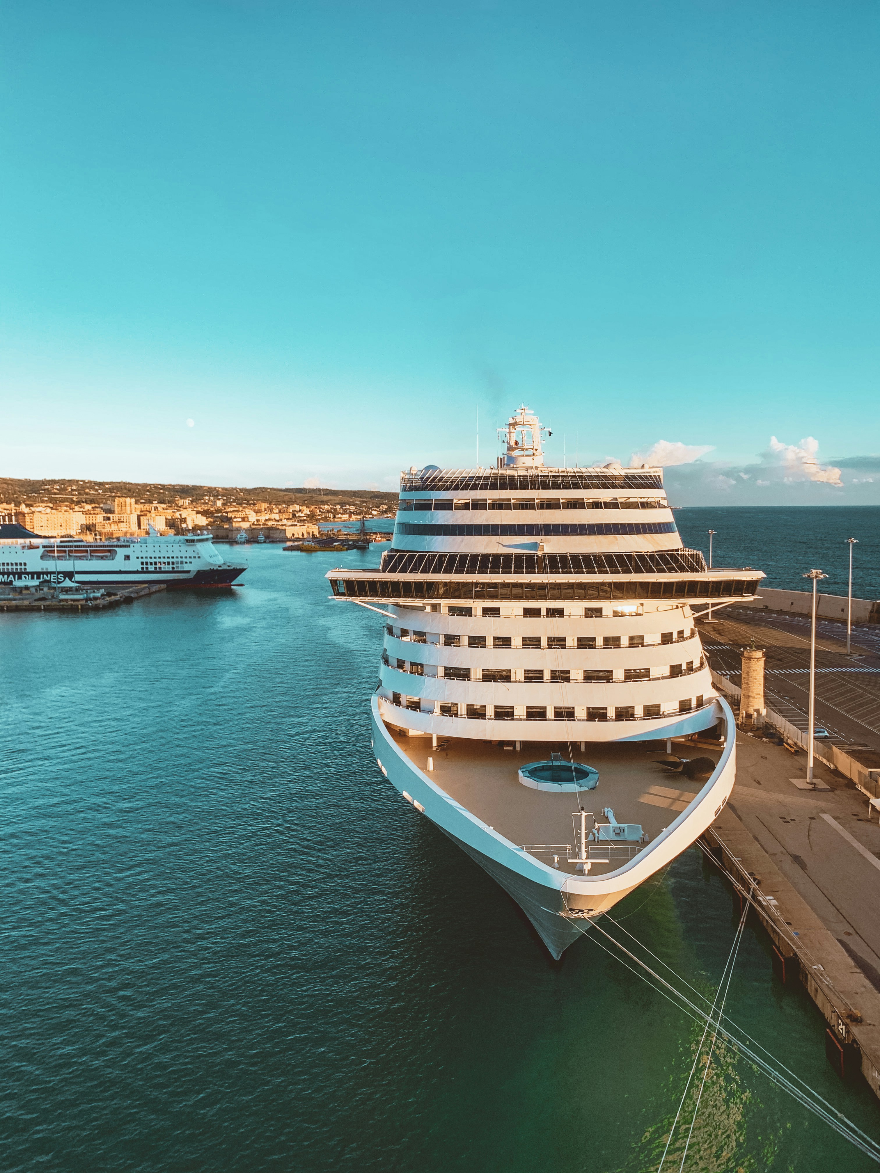 Cruise the World with Azamara's 2024 World Cruise Tra...